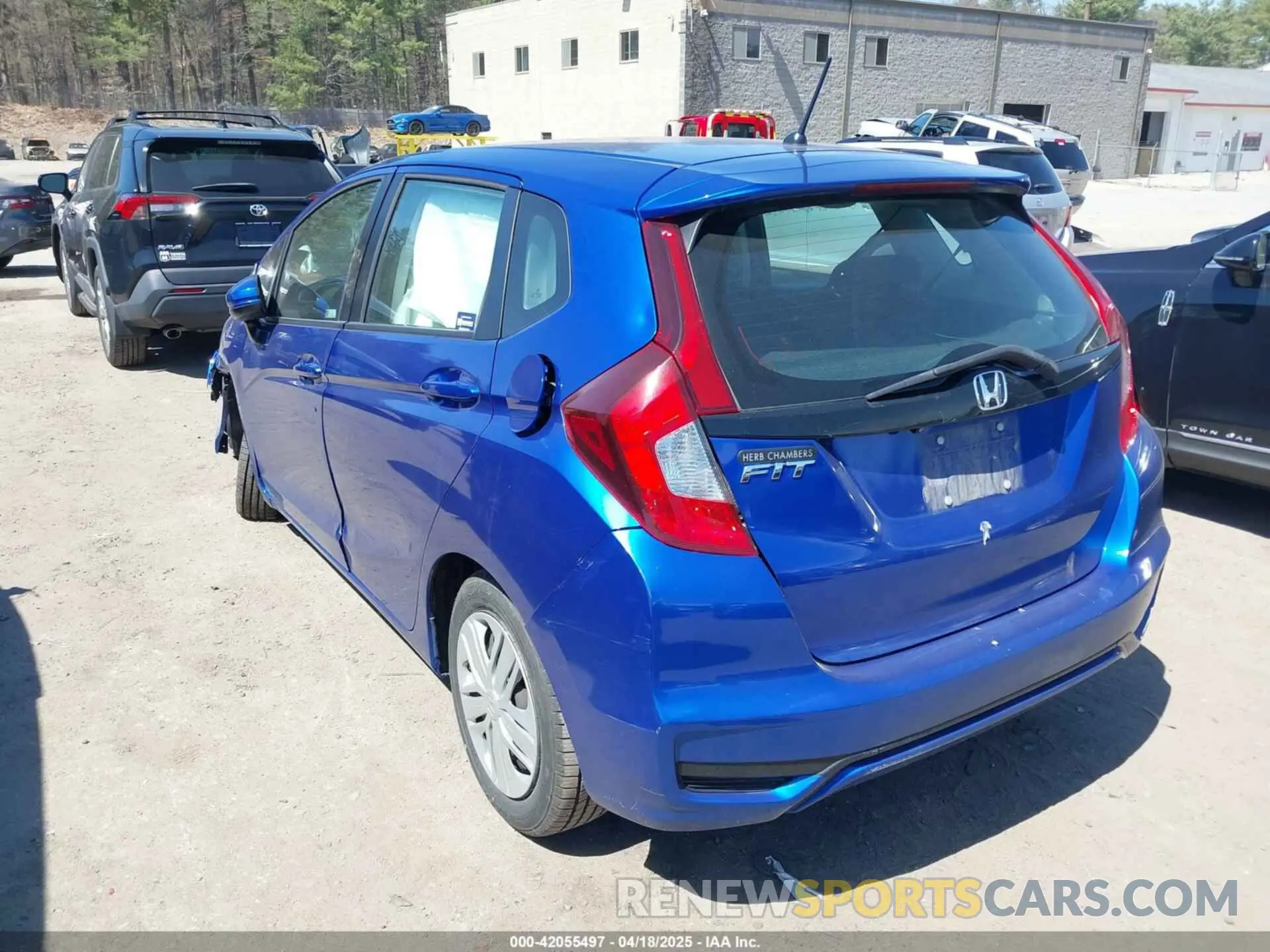 14 fotografías del automóvil dañado 3HGGK5H43KM721508 HONDA FIT 2019