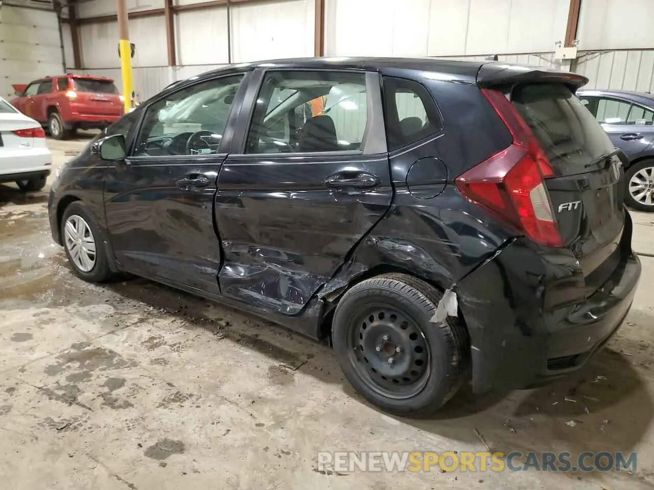 2 fotografías del automóvil dañado 3HGGK5H44KM724840 HONDA FIT 2019