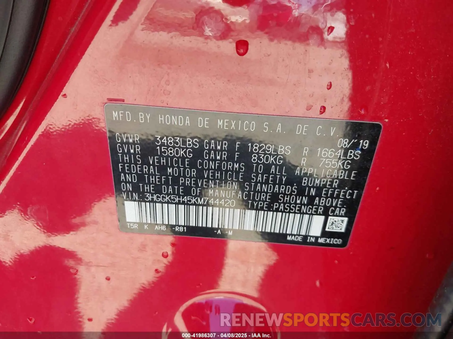 9 fotografías del automóvil dañado 3HGGK5H45KM744420 HONDA FIT 2019