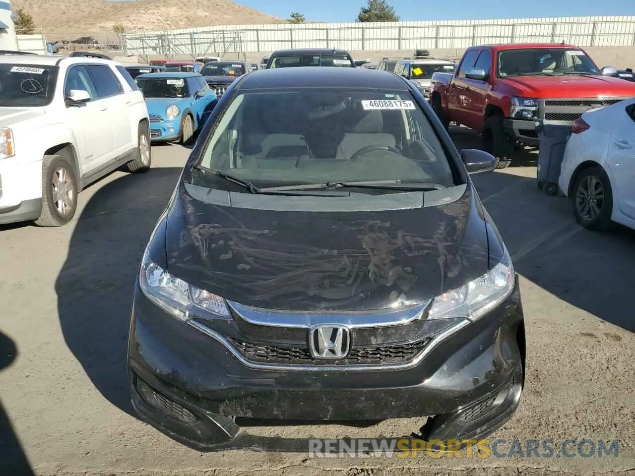 5 fotografías del automóvil dañado 3HGGK5H46KM737220 HONDA FIT 2019