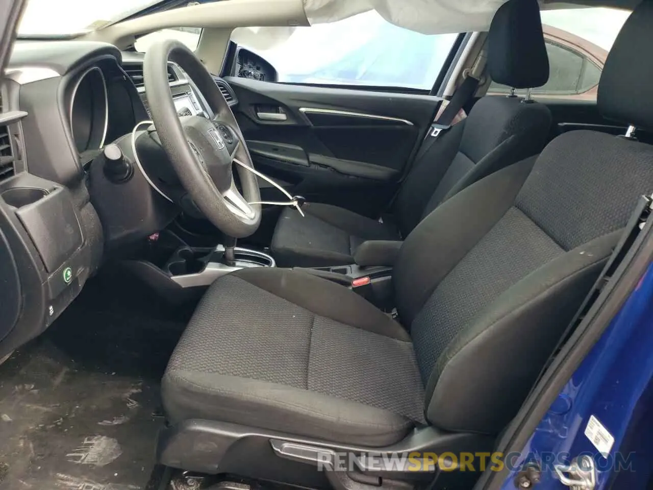 7 fotografías del automóvil dañado 3HGGK5H46KM737539 HONDA FIT 2019