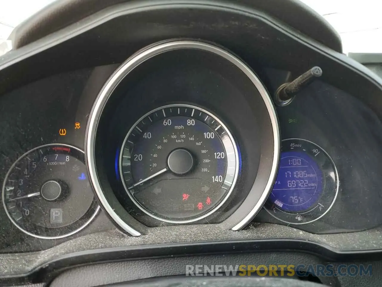 9 fotografías del automóvil dañado 3HGGK5H46KM737735 HONDA FIT 2019