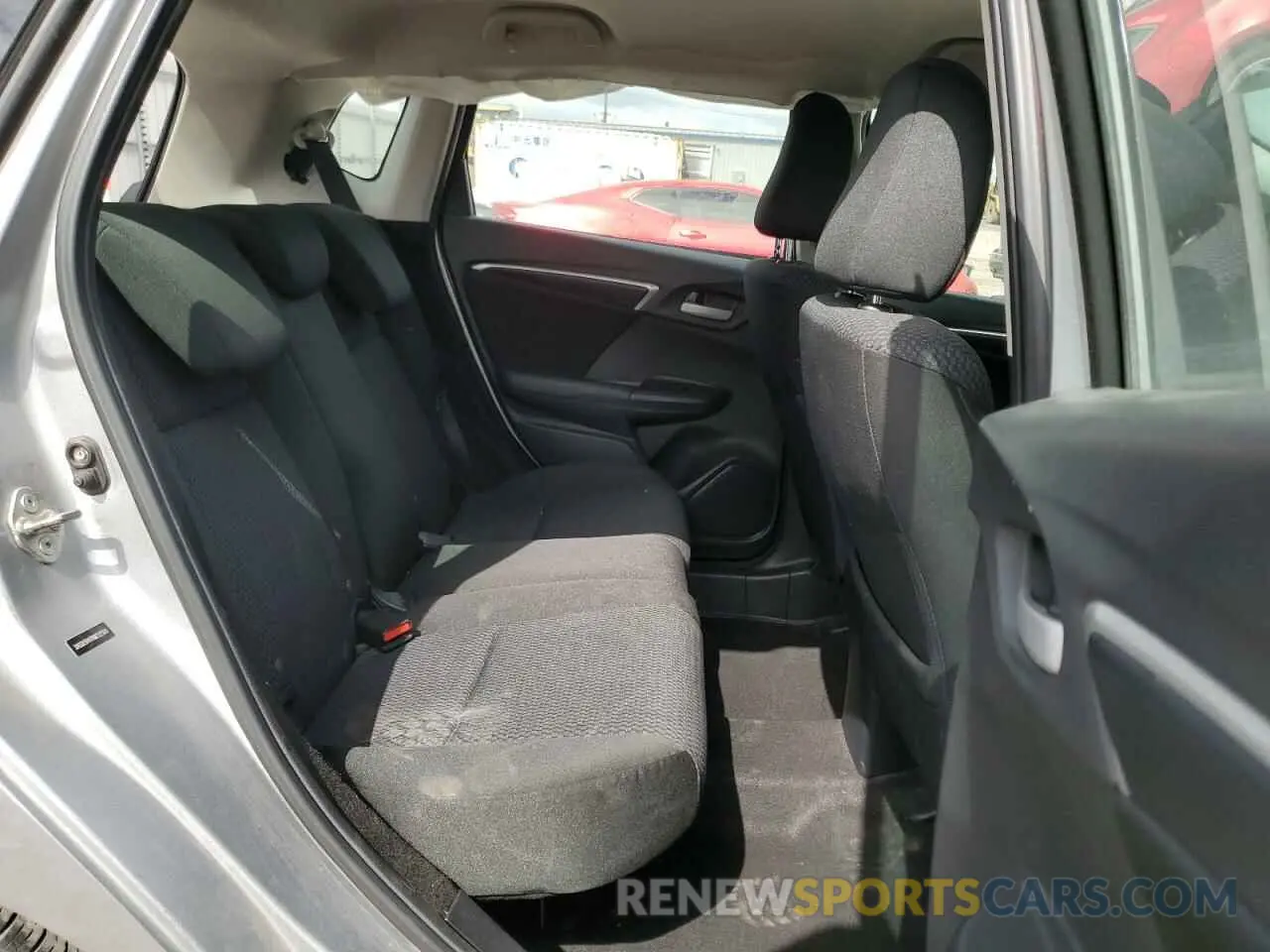 10 fotografías del automóvil dañado 3HGGK5H47KM722595 HONDA FIT 2019