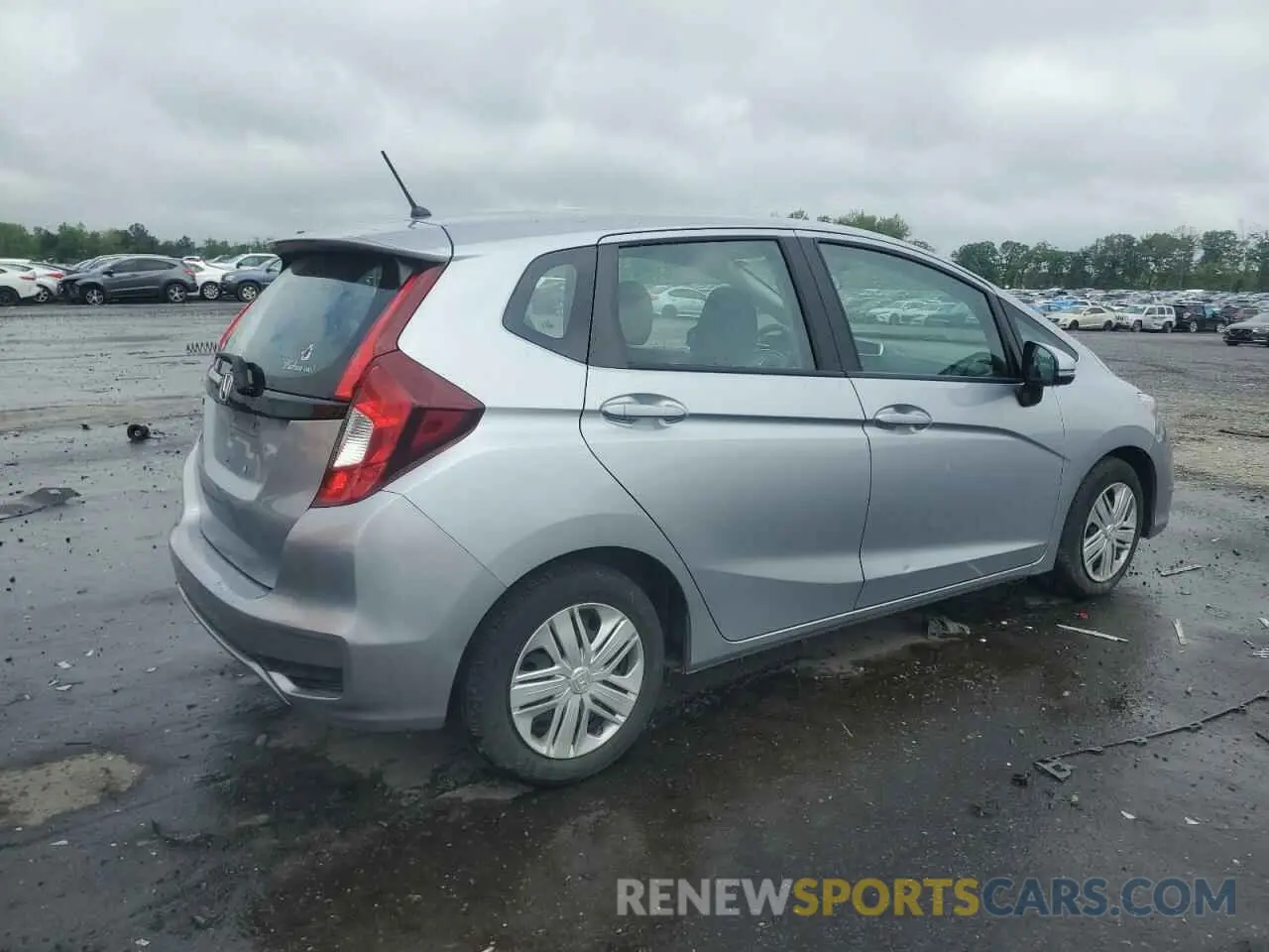 3 fotografías del automóvil dañado 3HGGK5H47KM731698 HONDA FIT 2019