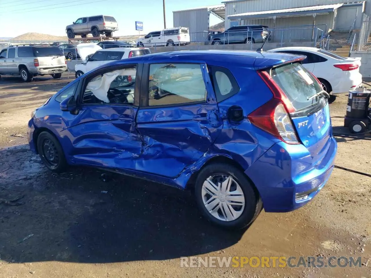 2 fotografías del automóvil dañado 3HGGK5H49KM731508 HONDA FIT 2019
