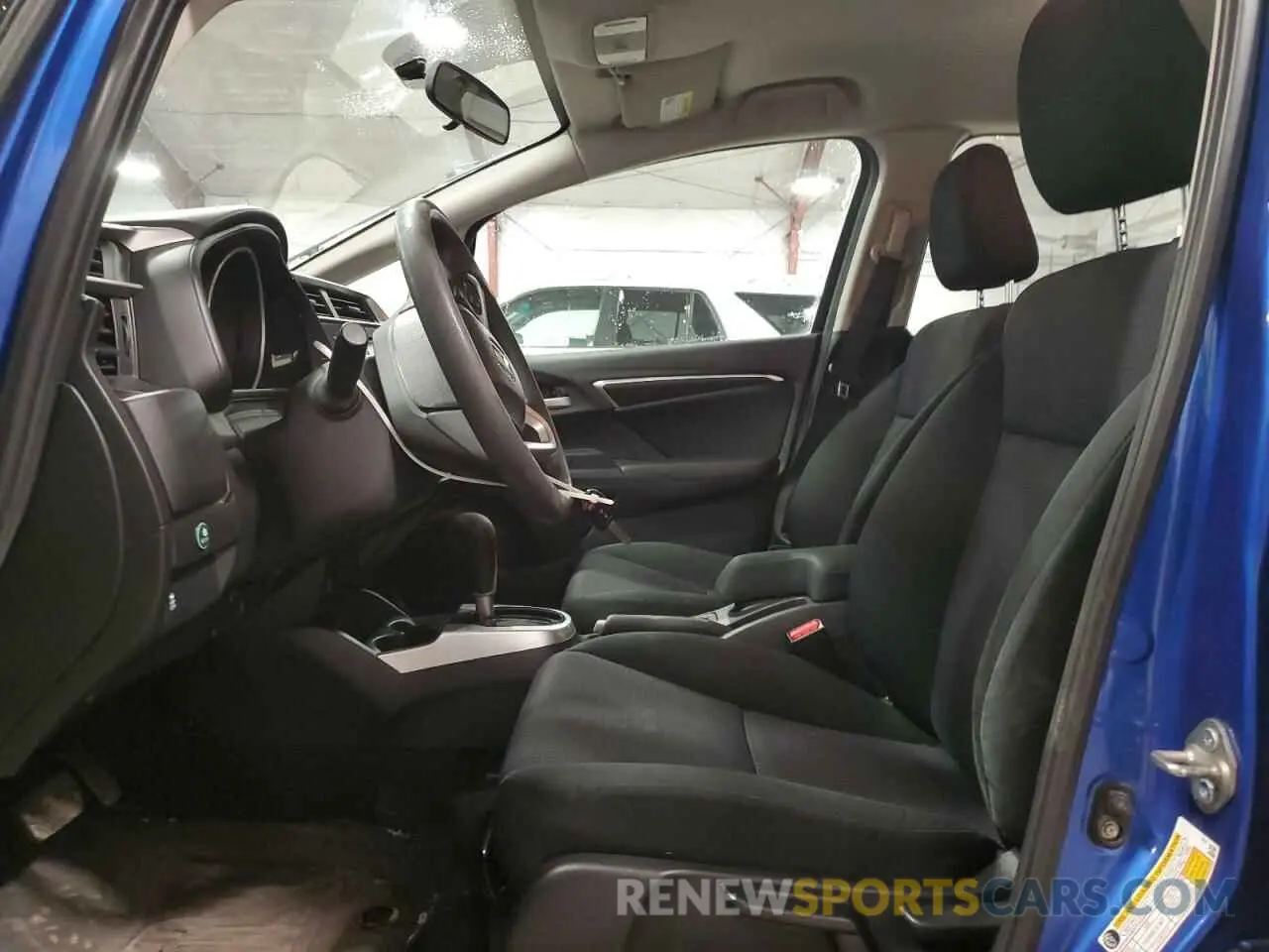 7 fotografías del automóvil dañado 3HGGK5H49KM738328 HONDA FIT 2019