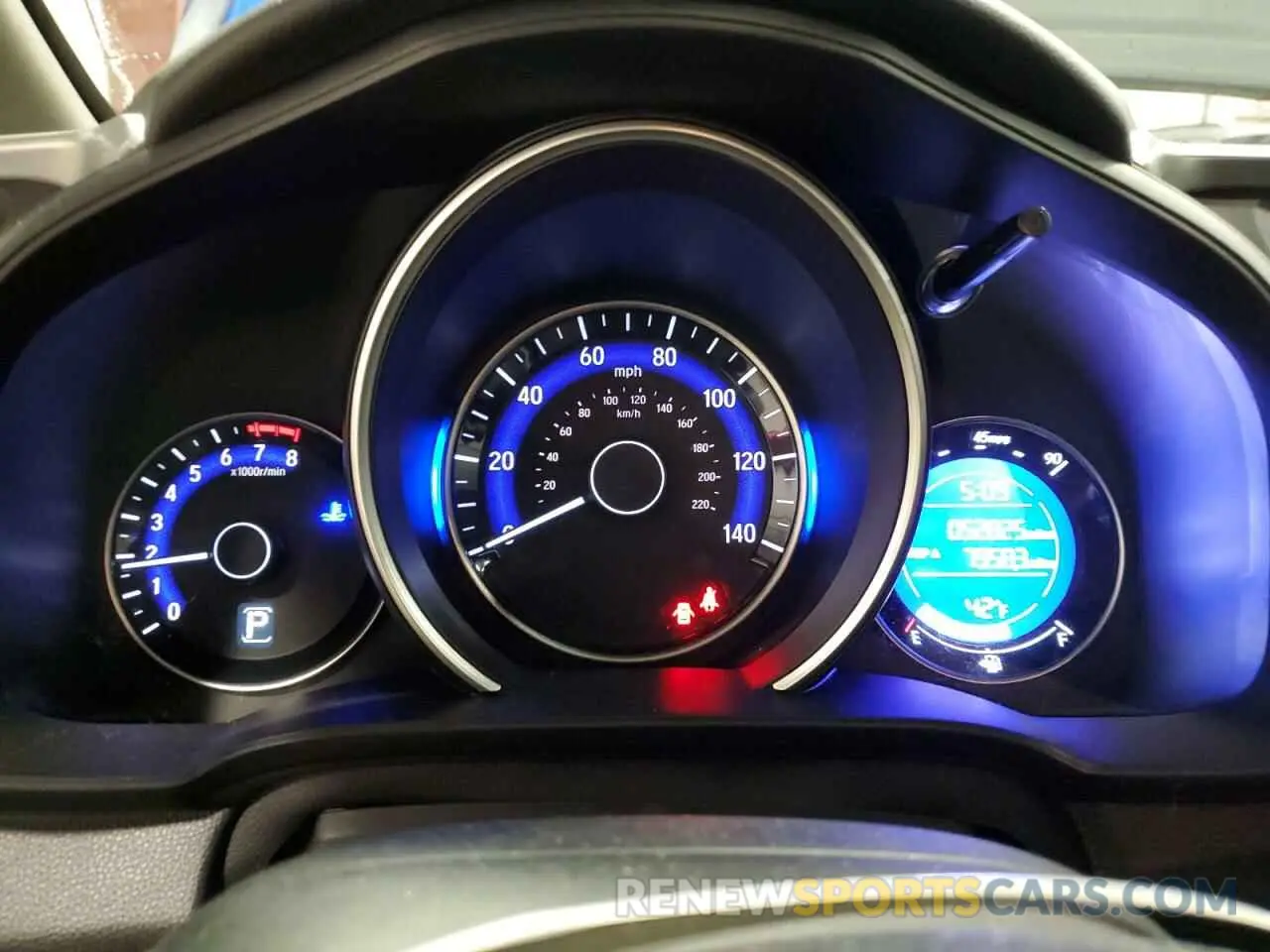 9 fotografías del automóvil dañado 3HGGK5H49KM738328 HONDA FIT 2019