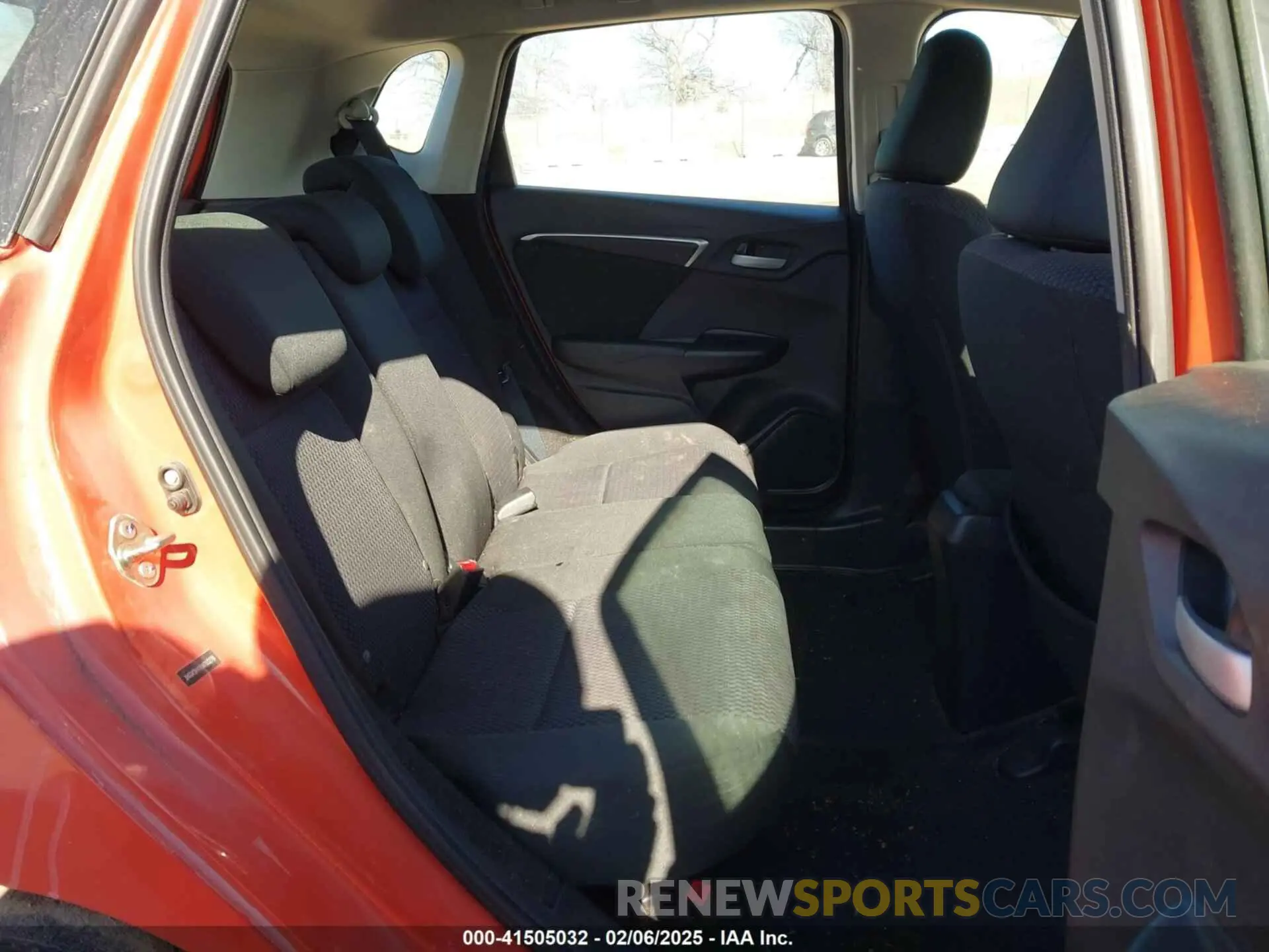 8 fotografías del automóvil dañado 3HGGK5H4XKM703278 HONDA FIT 2019