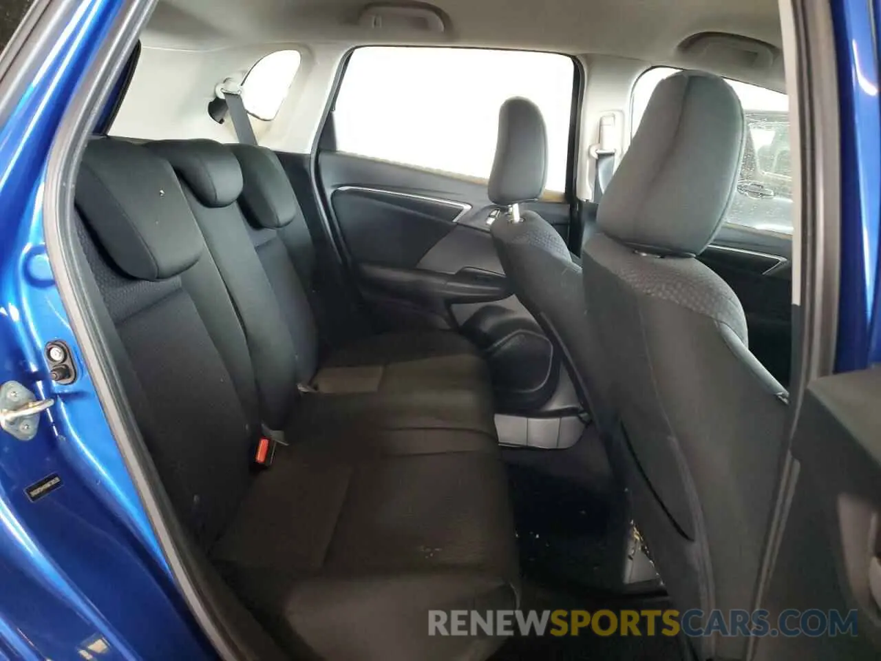10 fotografías del automóvil dañado 3HGGK5H4XKM736538 HONDA FIT 2019