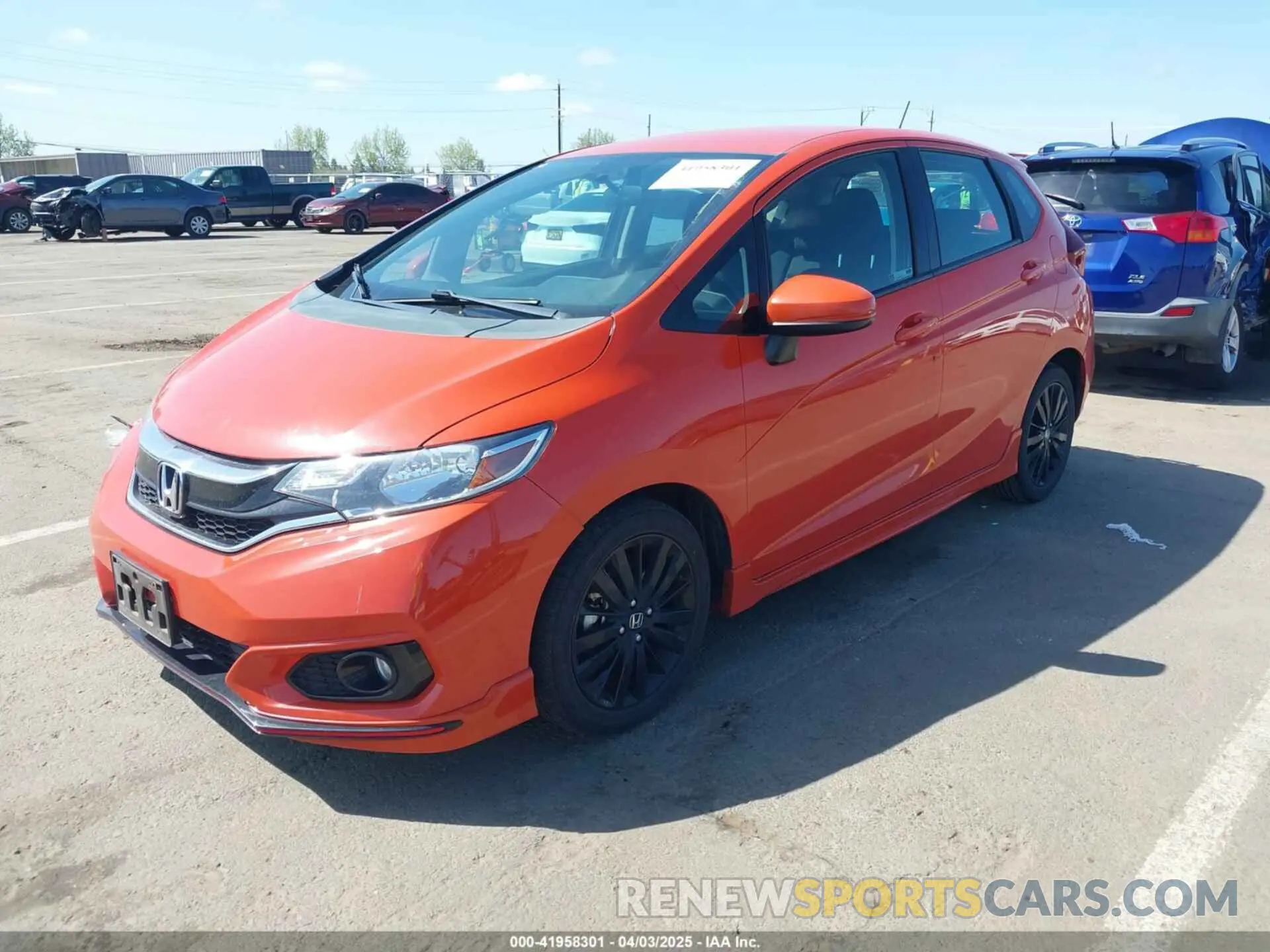 2 fotografías del automóvil dañado 3HGGK5H64KM725228 HONDA FIT 2019