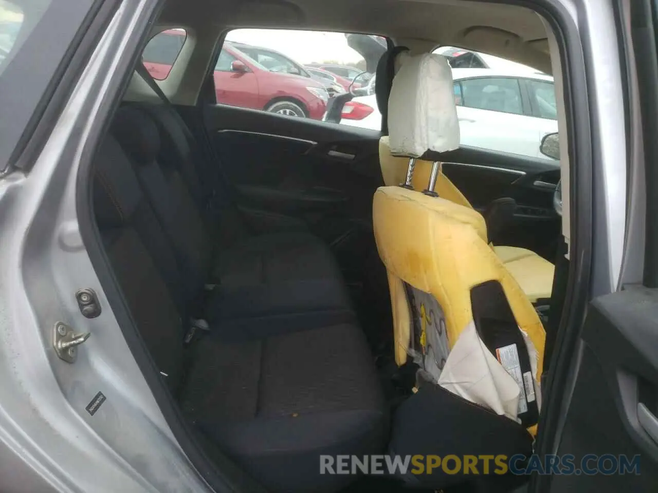 10 fotografías del automóvil dañado 3HGGK5H6XKM705582 HONDA FIT 2019