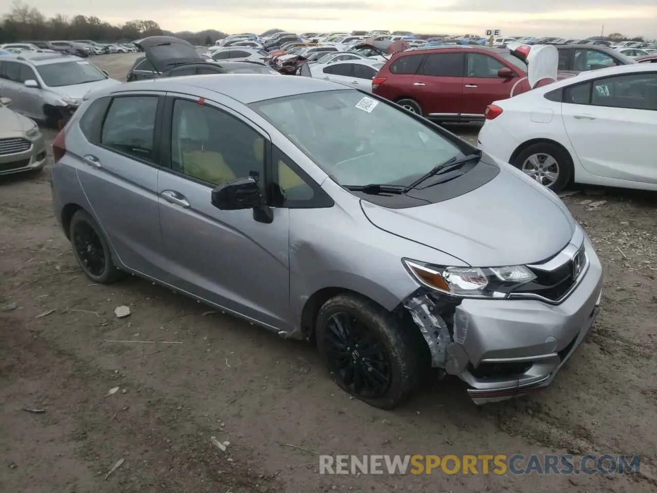 4 fotografías del automóvil dañado 3HGGK5H6XKM705582 HONDA FIT 2019