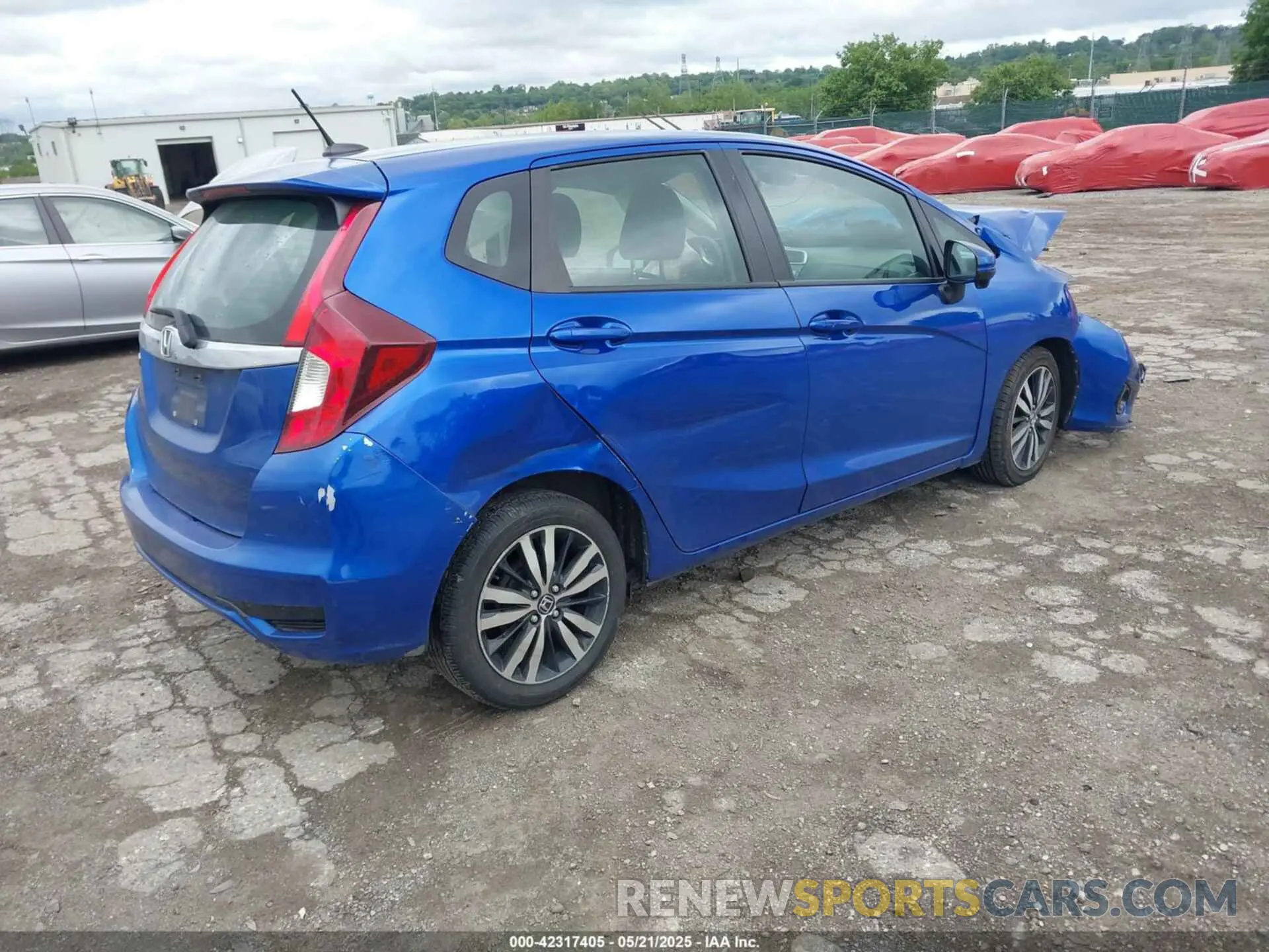 4 fotografías del automóvil dañado 3HGGK5H80KM737636 HONDA FIT 2019