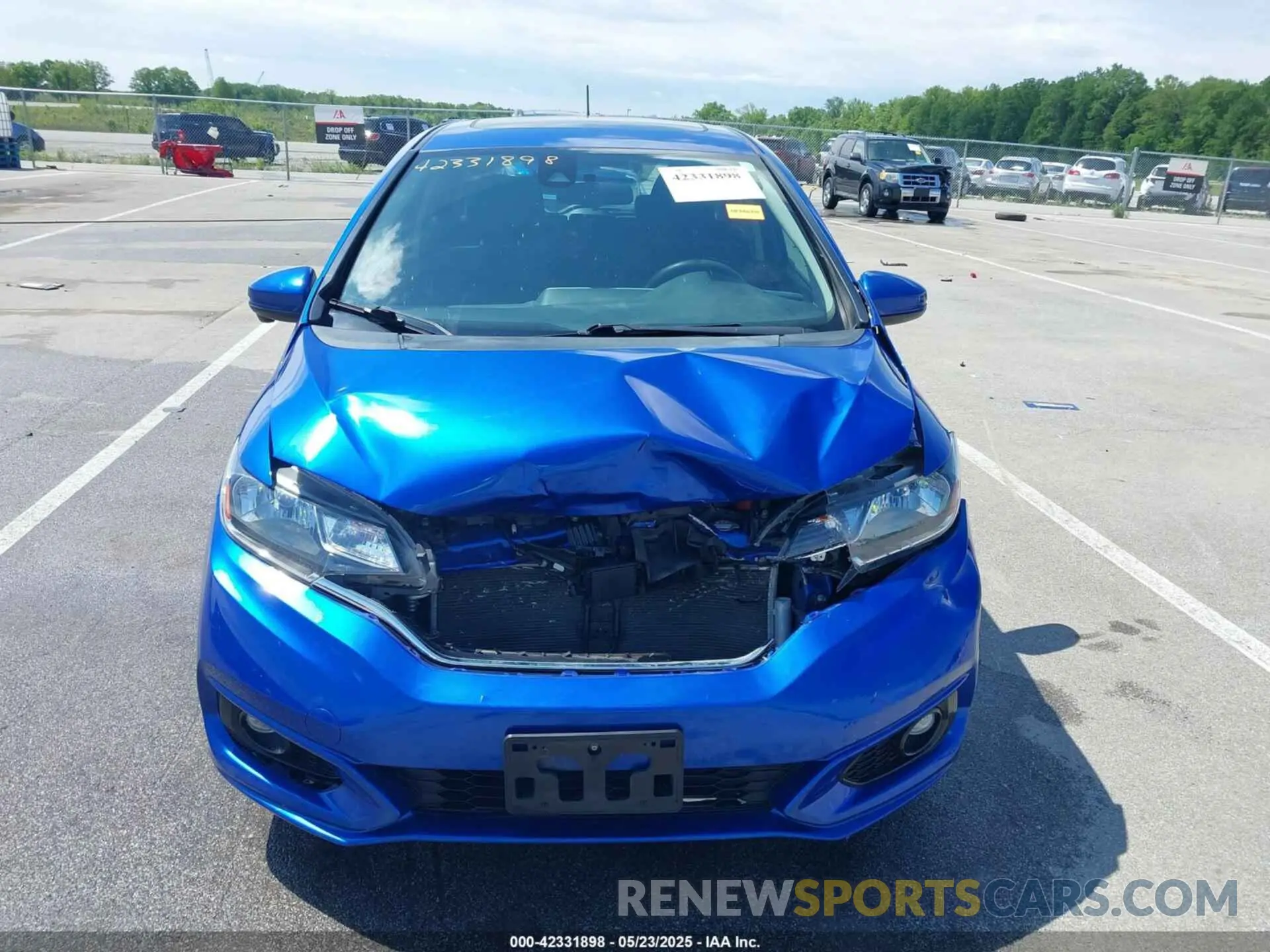 12 fotografías del automóvil dañado 3HGGK5H80KM748958 HONDA FIT 2019