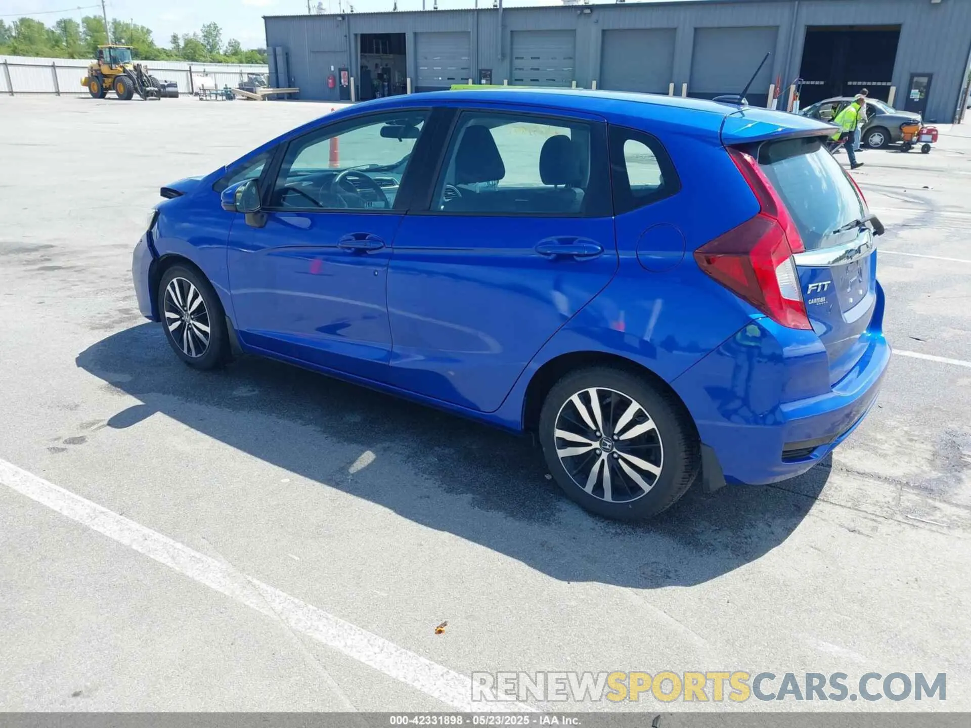 3 fotografías del automóvil dañado 3HGGK5H80KM748958 HONDA FIT 2019