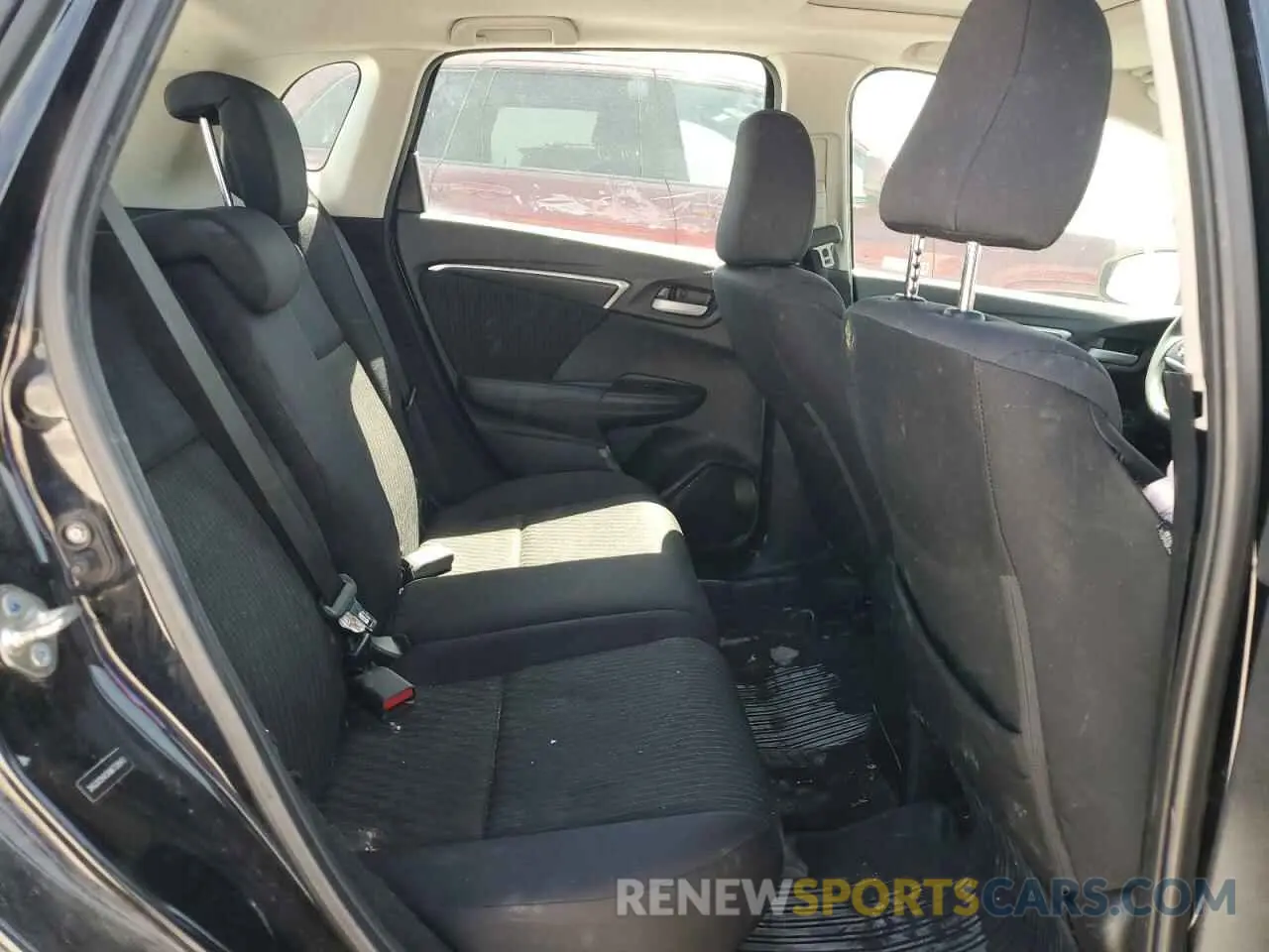 10 fotografías del automóvil dañado 3HGGK5H83KM730843 HONDA FIT 2019