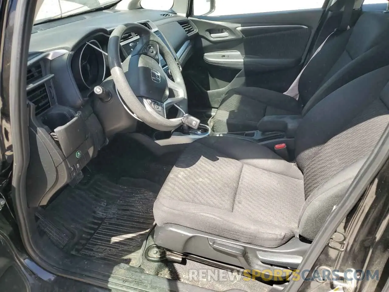 7 fotografías del automóvil dañado 3HGGK5H83KM730843 HONDA FIT 2019