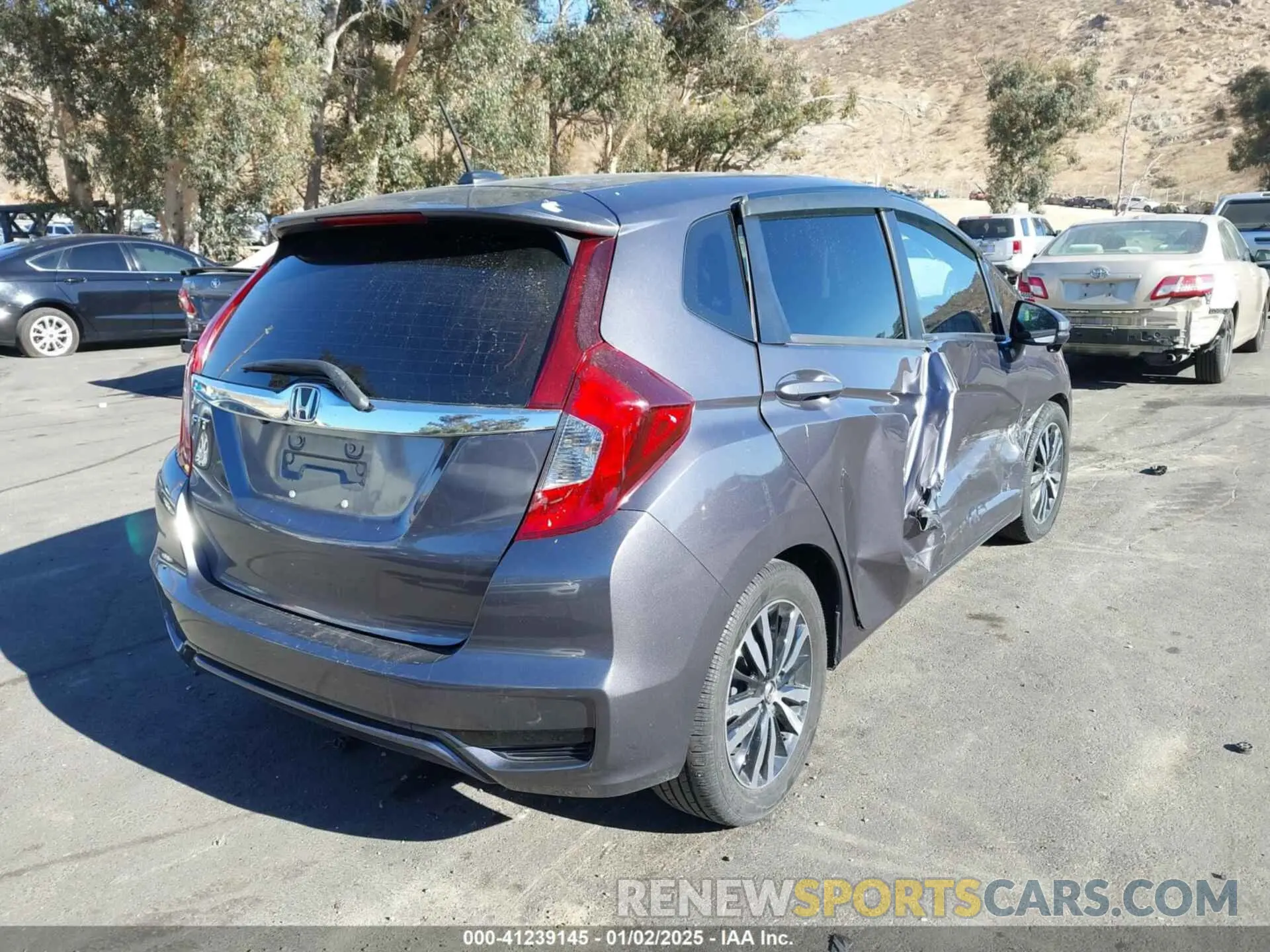 4 fotografías del automóvil dañado 3HGGK5H84KM719222 HONDA FIT 2019