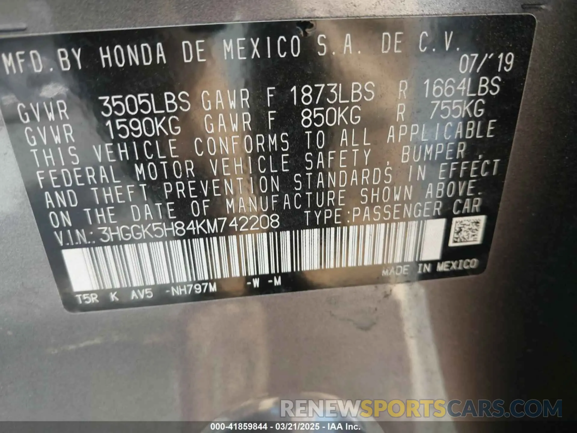 9 fotografías del automóvil dañado 3HGGK5H84KM742208 HONDA FIT 2019