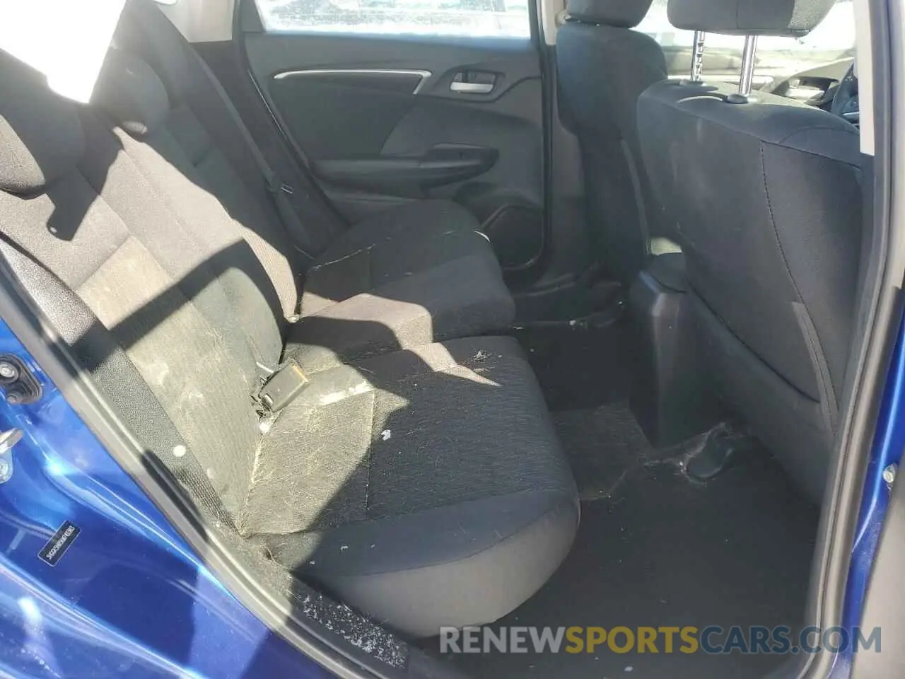 10 fotografías del automóvil dañado 3HGGK5H85KM743383 HONDA FIT 2019
