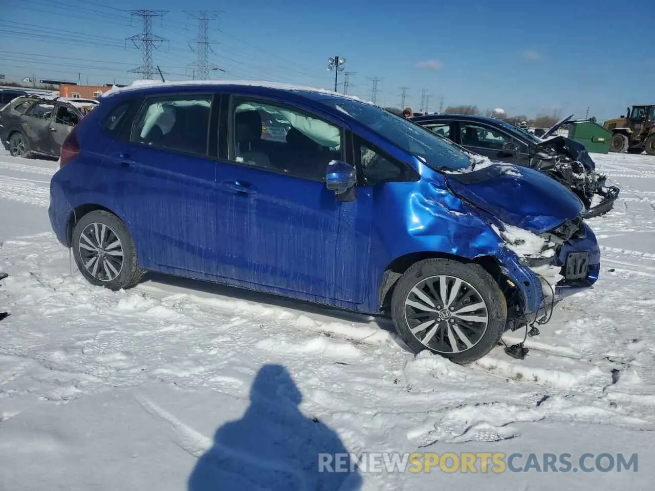 4 fotografías del automóvil dañado 3HGGK5H85KM743383 HONDA FIT 2019