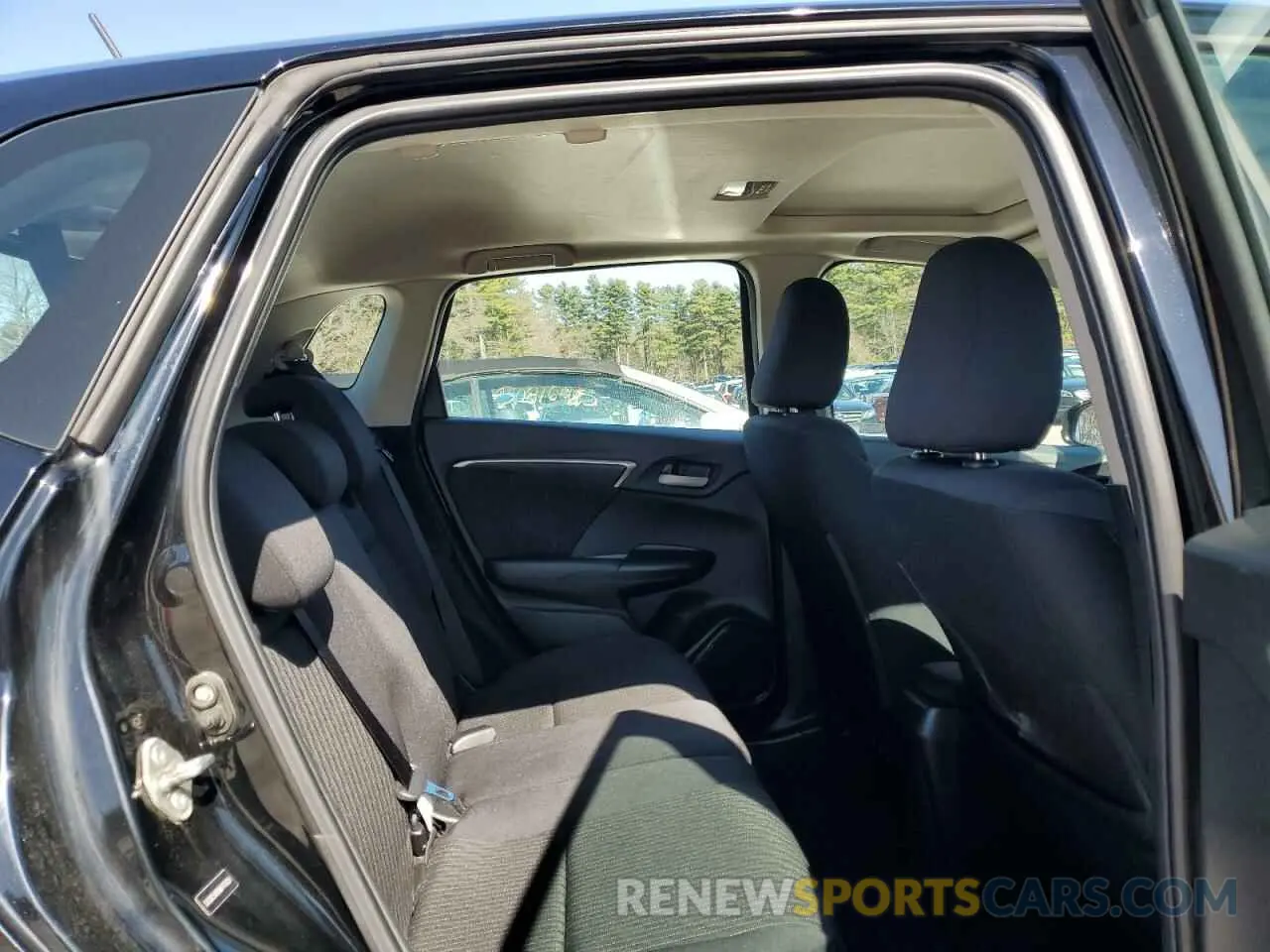 10 fotografías del automóvil dañado 3HGGK5H89KM747629 HONDA FIT 2019