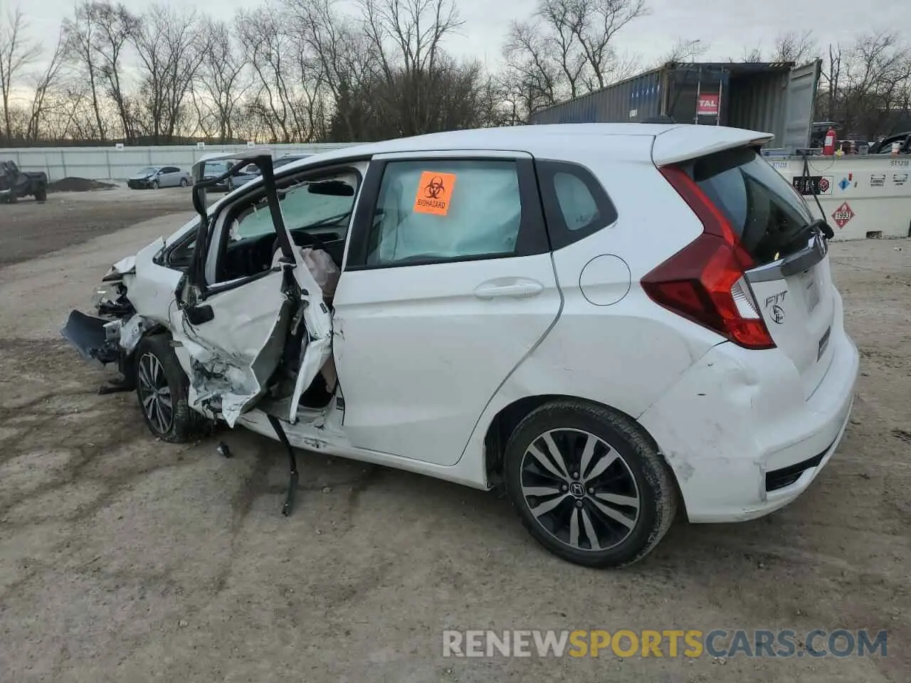 2 fotografías del automóvil dañado 3HGGK5H8XLM716679 HONDA FIT 2019