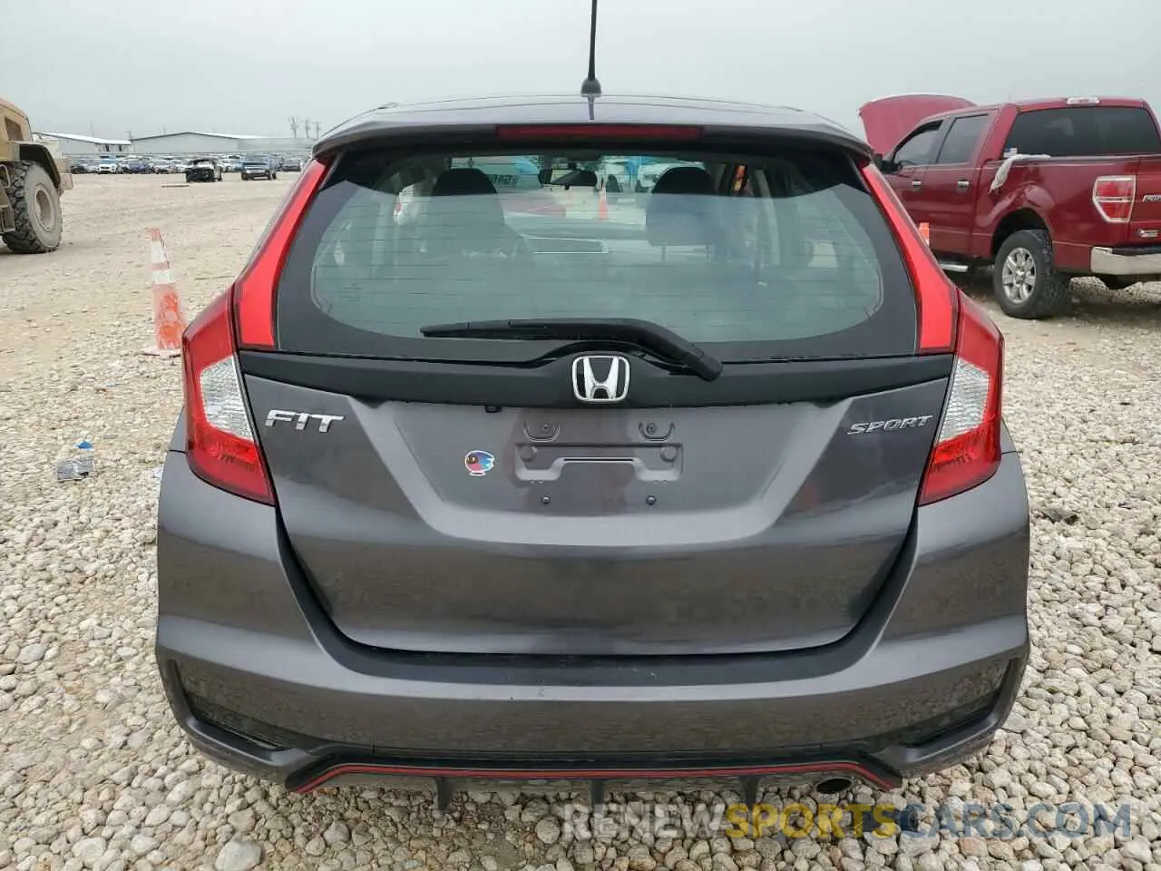 6 fotografías del automóvil dañado 3HGGK5G68LM711514 HONDA FIT 2020