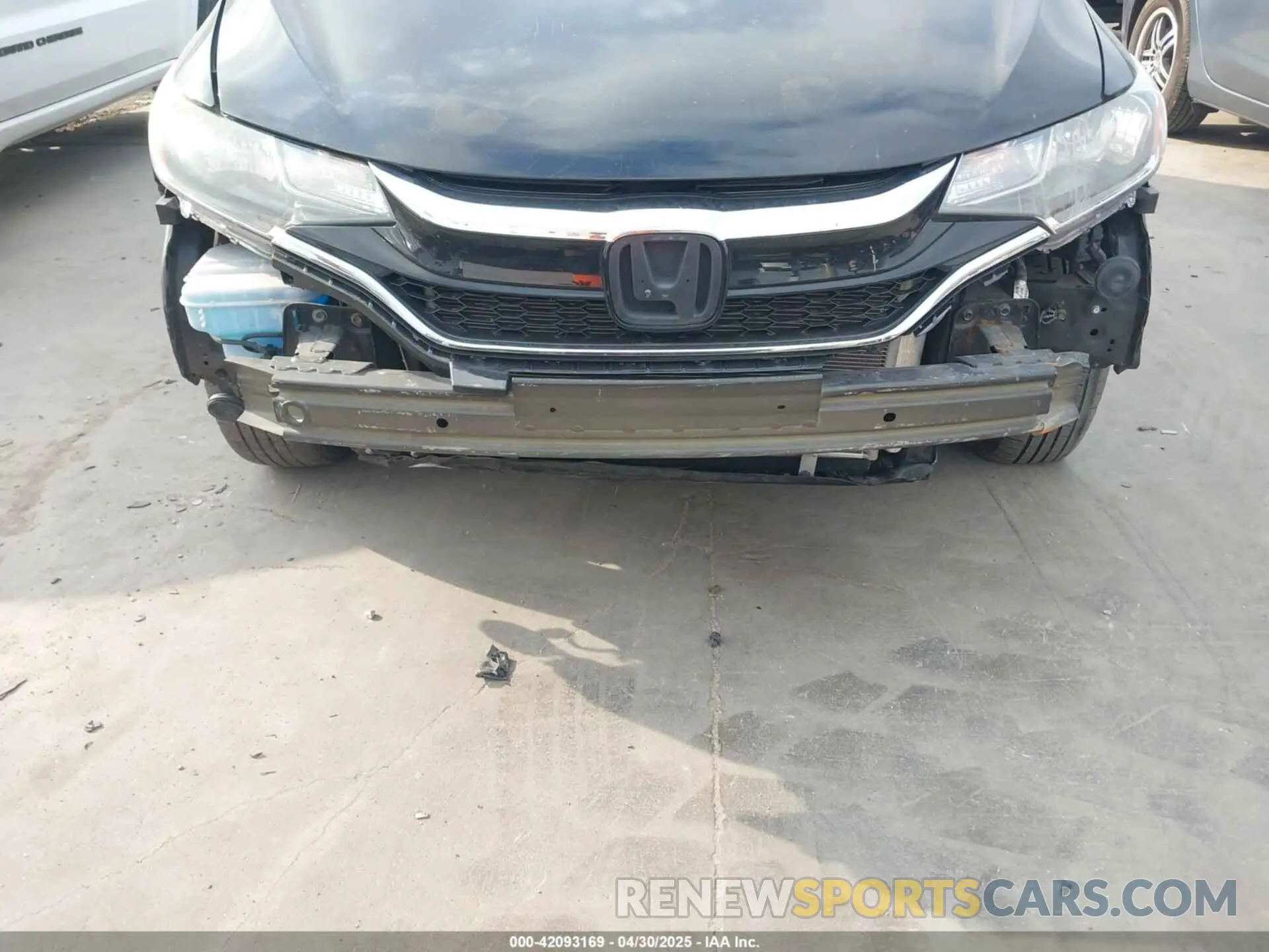 17 fotografías del automóvil dañado 3HGGK5H40LM717305 HONDA FIT 2020