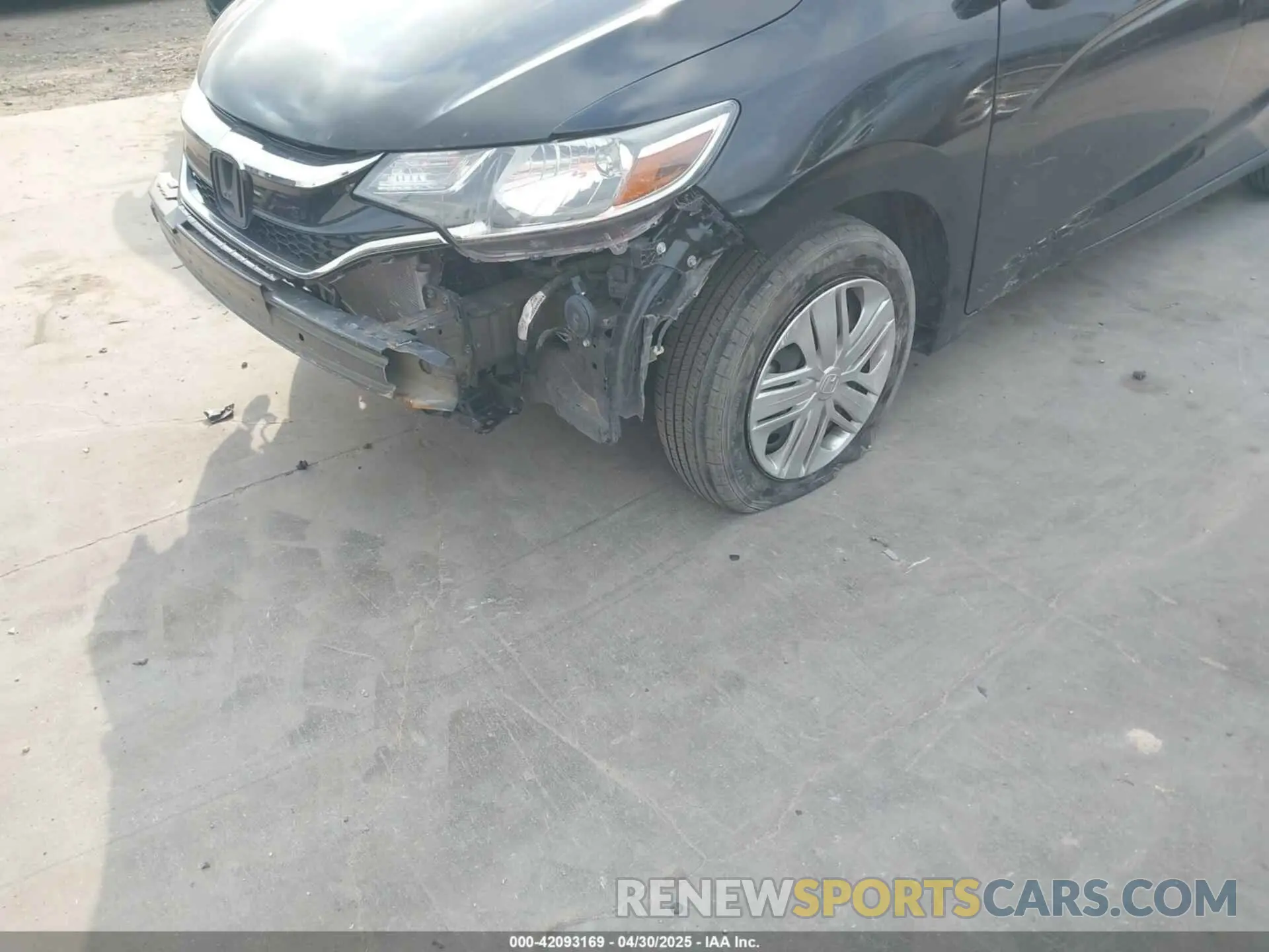 6 fotografías del automóvil dañado 3HGGK5H40LM717305 HONDA FIT 2020