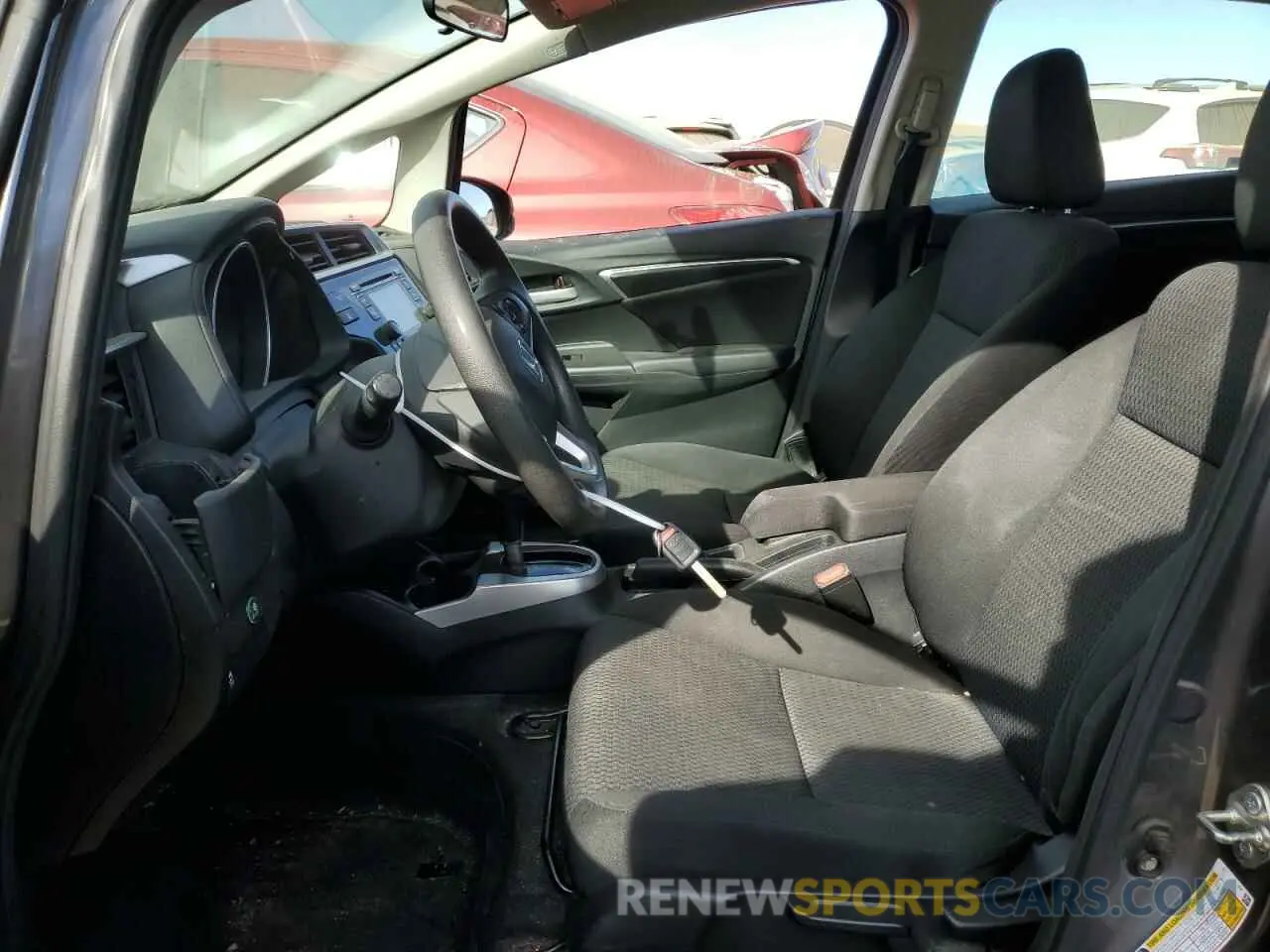 7 fotografías del automóvil dañado 3HGGK5H42LM708542 HONDA FIT 2020