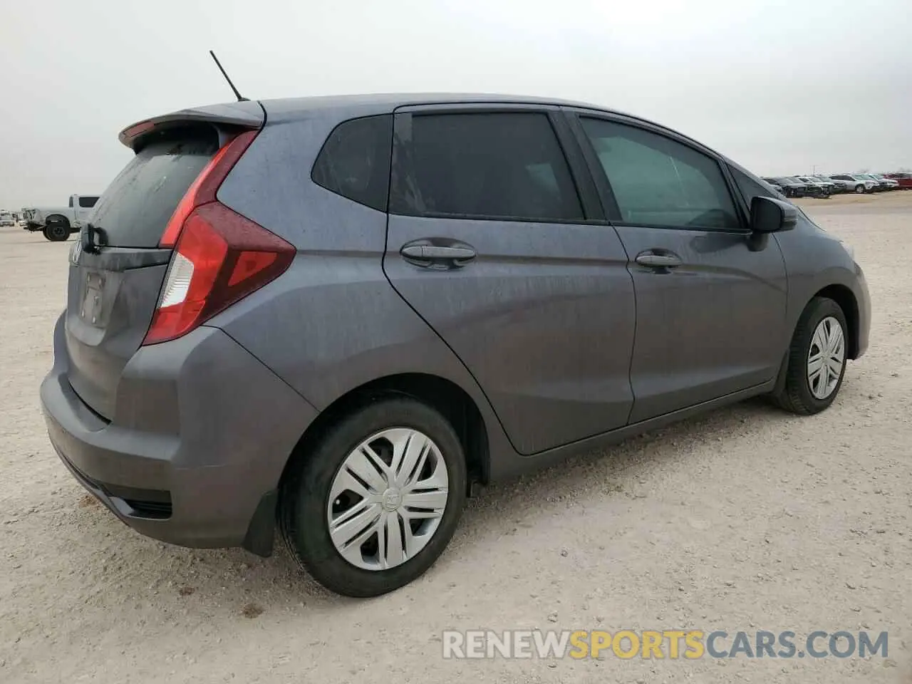 3 fotografías del automóvil dañado 3HGGK5H43LM720506 HONDA FIT 2020