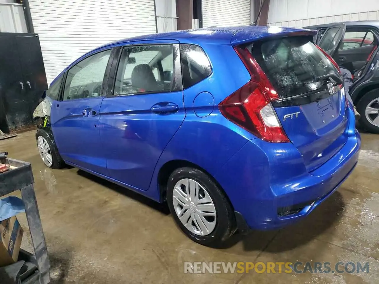 2 fotografías del automóvil dañado 3HGGK5H44LM722751 HONDA FIT 2020