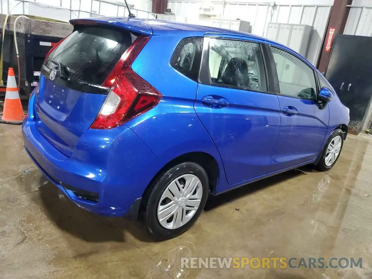 3 fotografías del automóvil dañado 3HGGK5H44LM722751 HONDA FIT 2020
