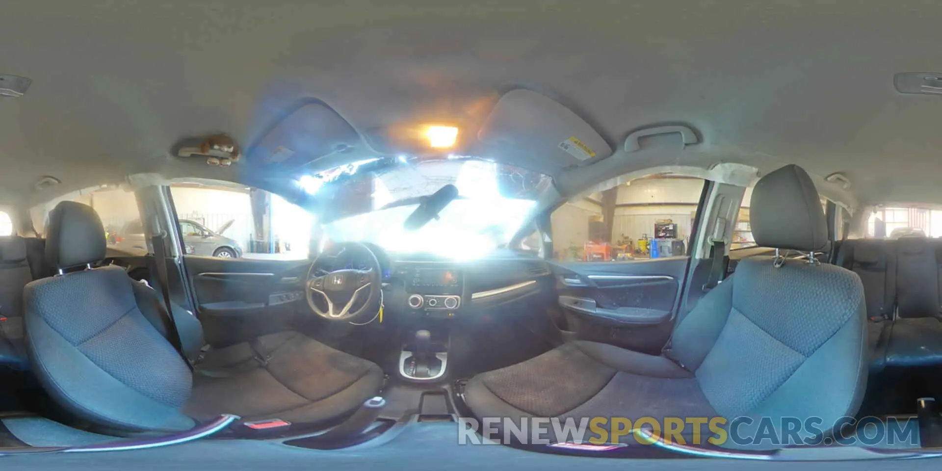 12 fotografías del automóvil dañado 3HGGK5H46LM710780 HONDA FIT 2020