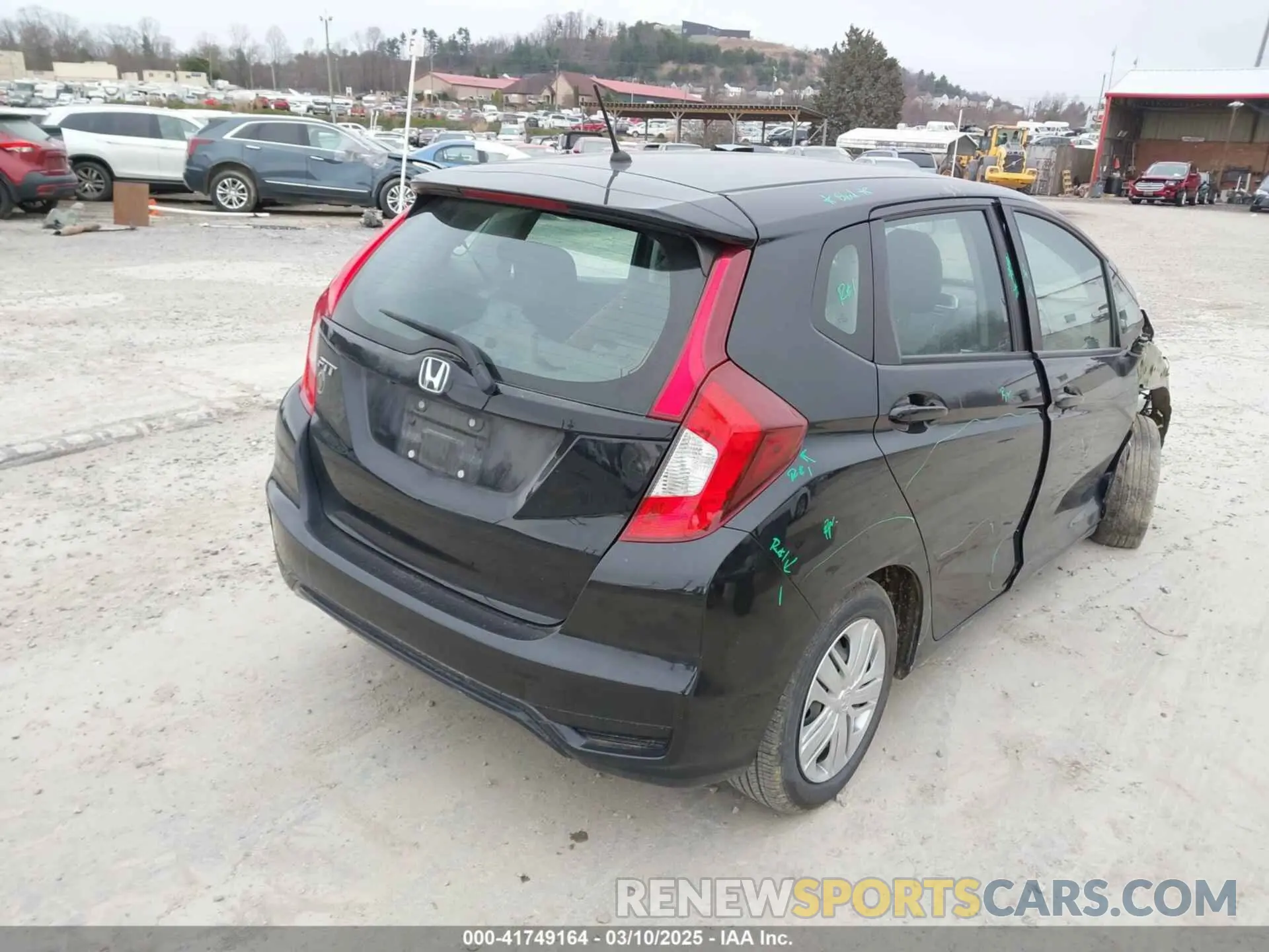 4 fotografías del automóvil dañado 3HGGK5H47LM721092 HONDA FIT 2020