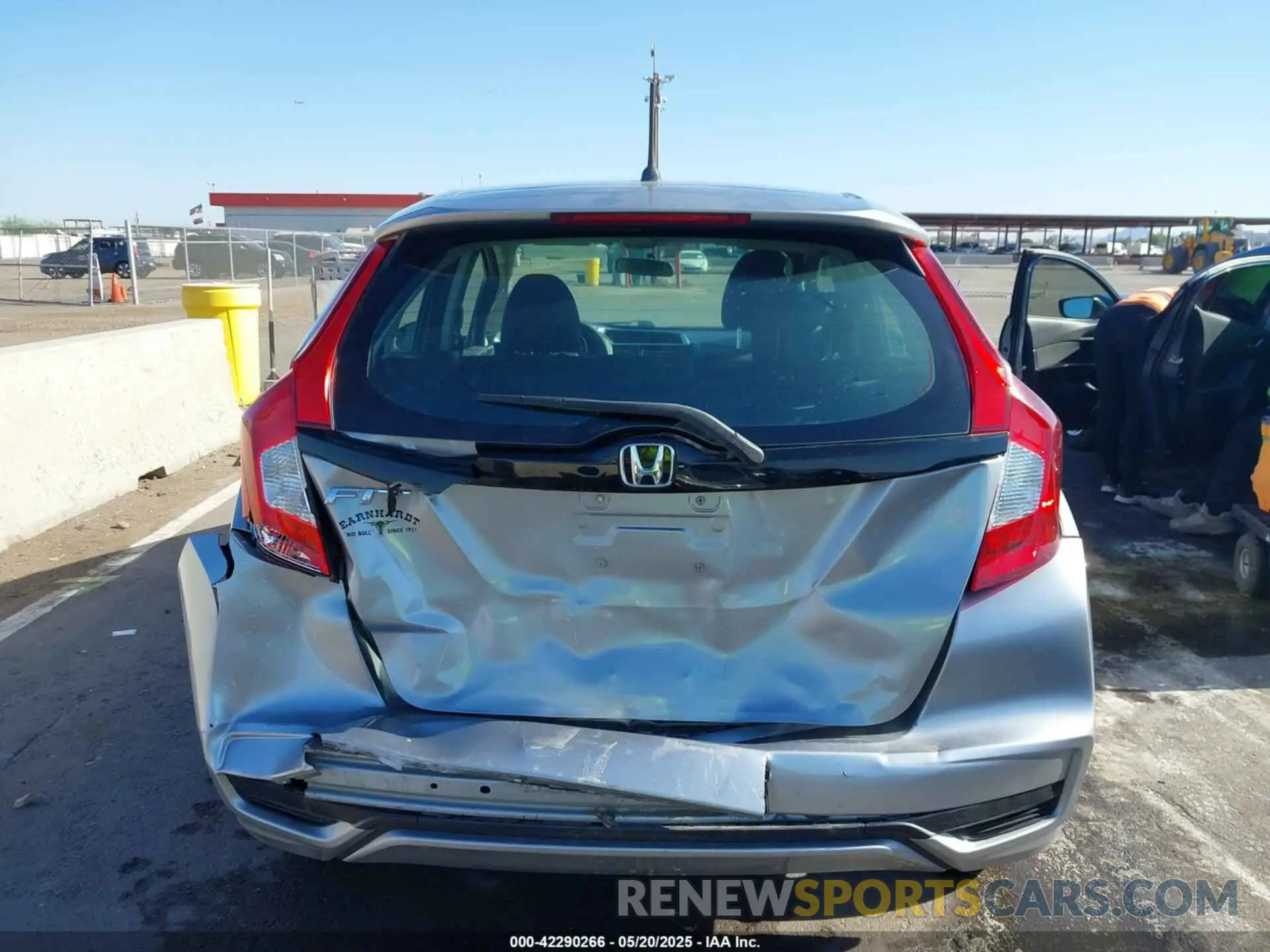 6 fotografías del automóvil dañado 3HGGK5H48LM700879 HONDA FIT 2020
