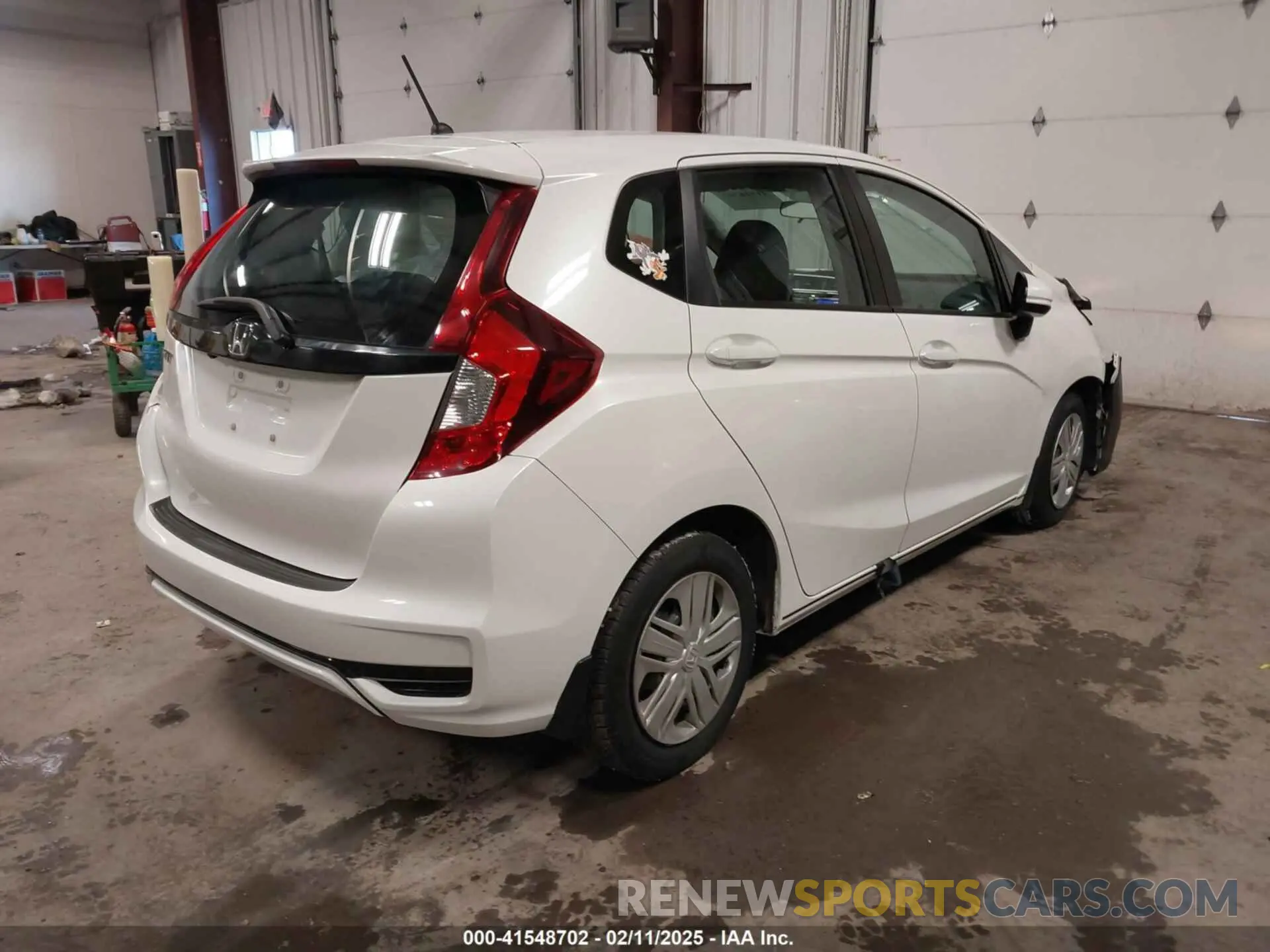 4 fotografías del automóvil dañado 3HGGK5H48LM714877 HONDA FIT 2020