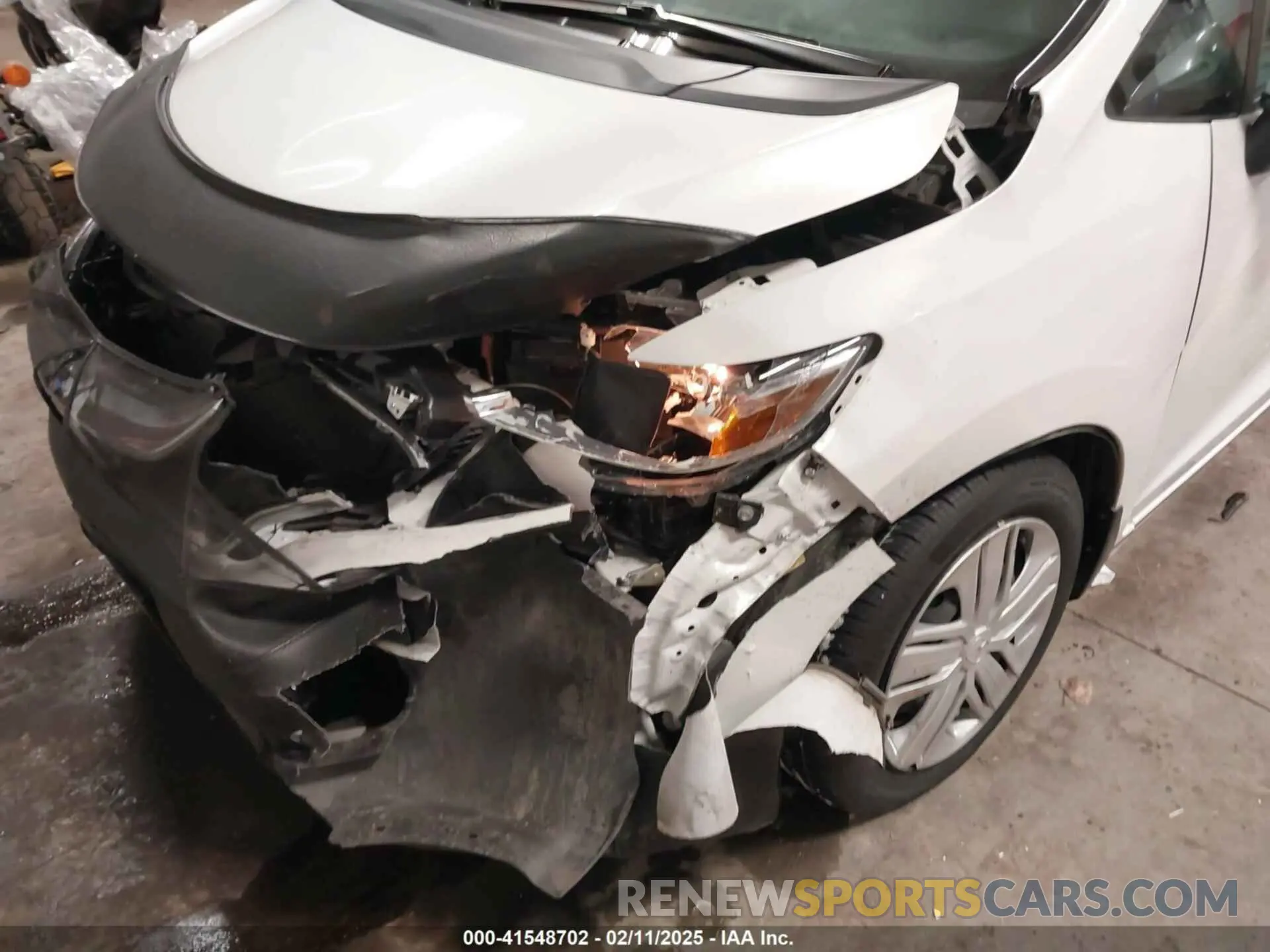 6 fotografías del automóvil dañado 3HGGK5H48LM714877 HONDA FIT 2020