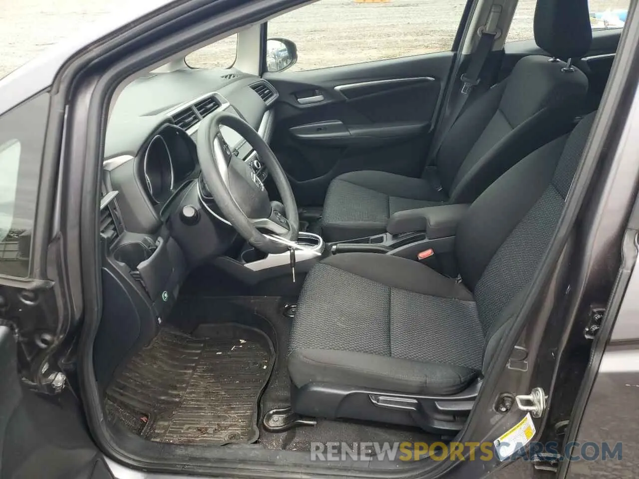 7 fotografías del automóvil dañado 3HGGK5H49LM710806 HONDA FIT 2020