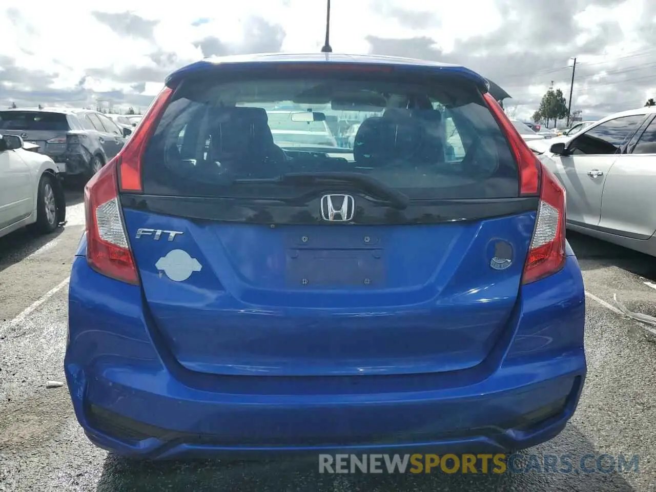 6 fotografías del automóvil dañado 3HGGK5H4XLM713939 HONDA FIT 2020