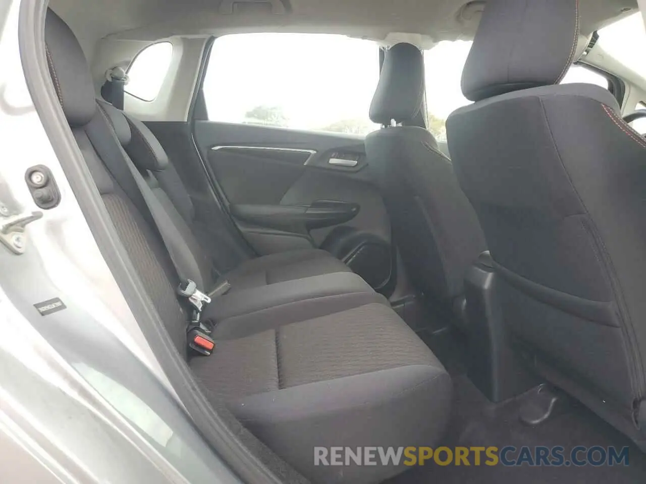 11 fotografías del automóvil dañado 3HGGK5H63LM728087 HONDA FIT 2020