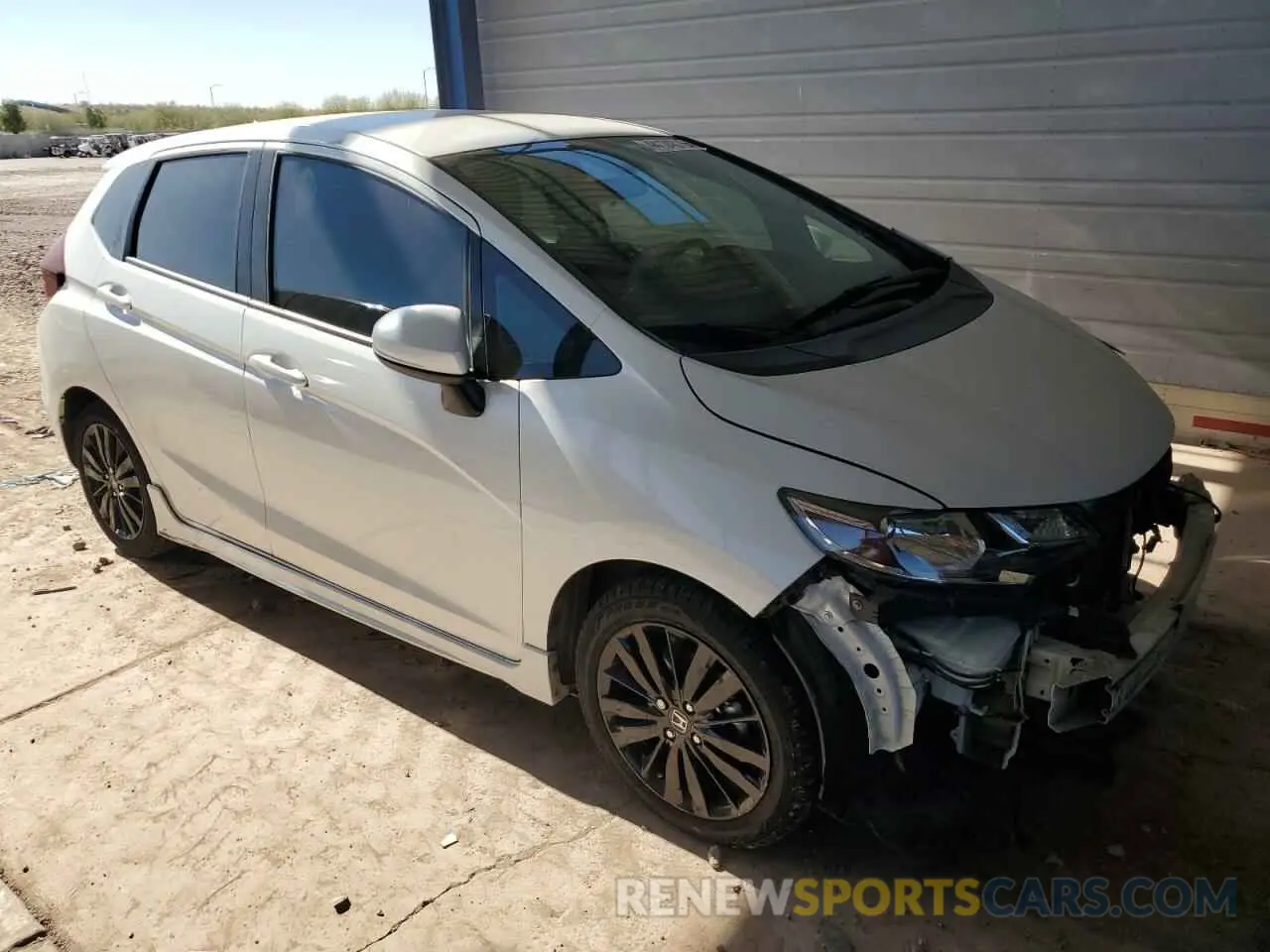 4 fotografías del automóvil dañado 3HGGK5H66LM726821 HONDA FIT 2020