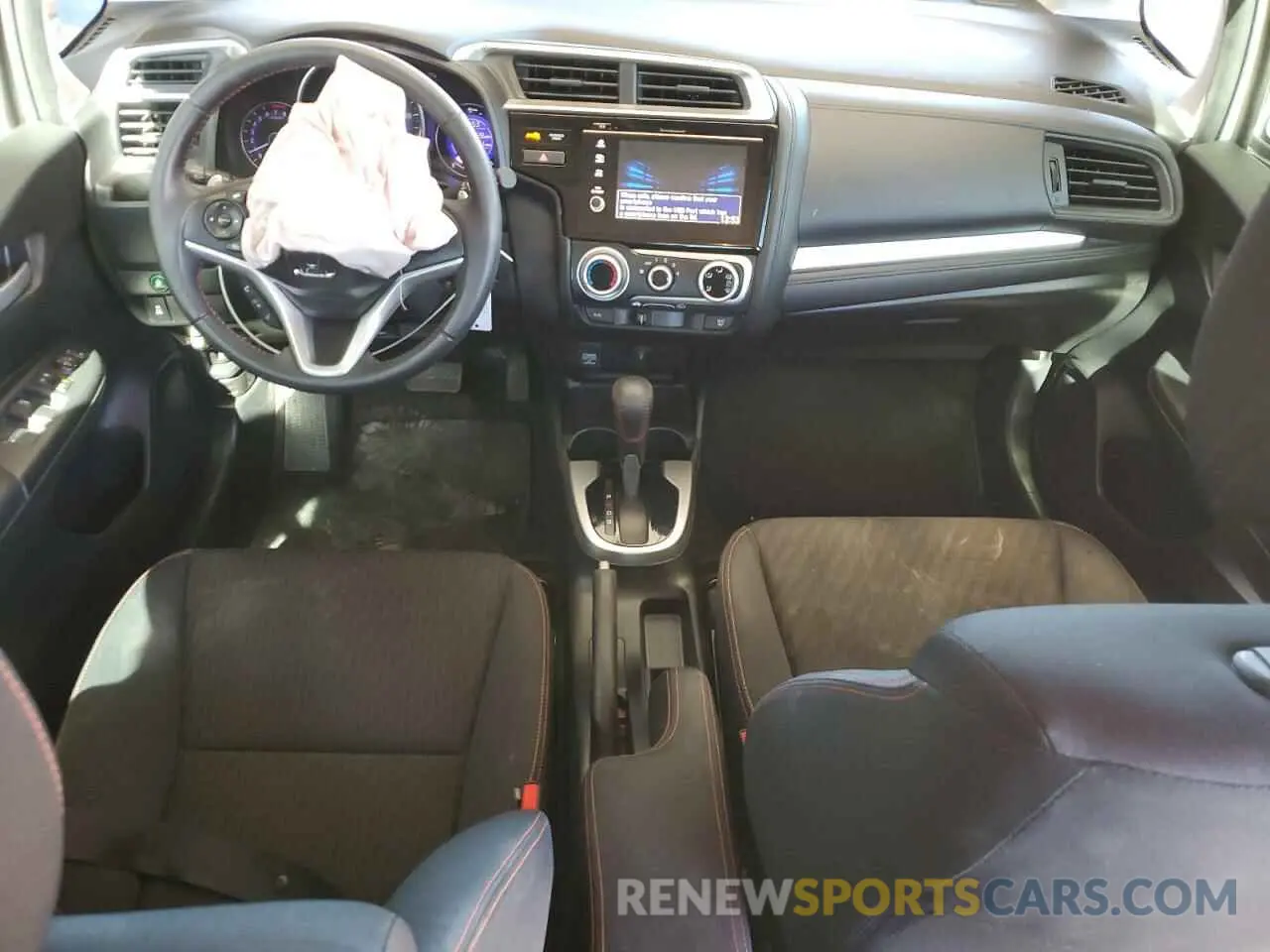 8 fotografías del automóvil dañado 3HGGK5H66LM726821 HONDA FIT 2020