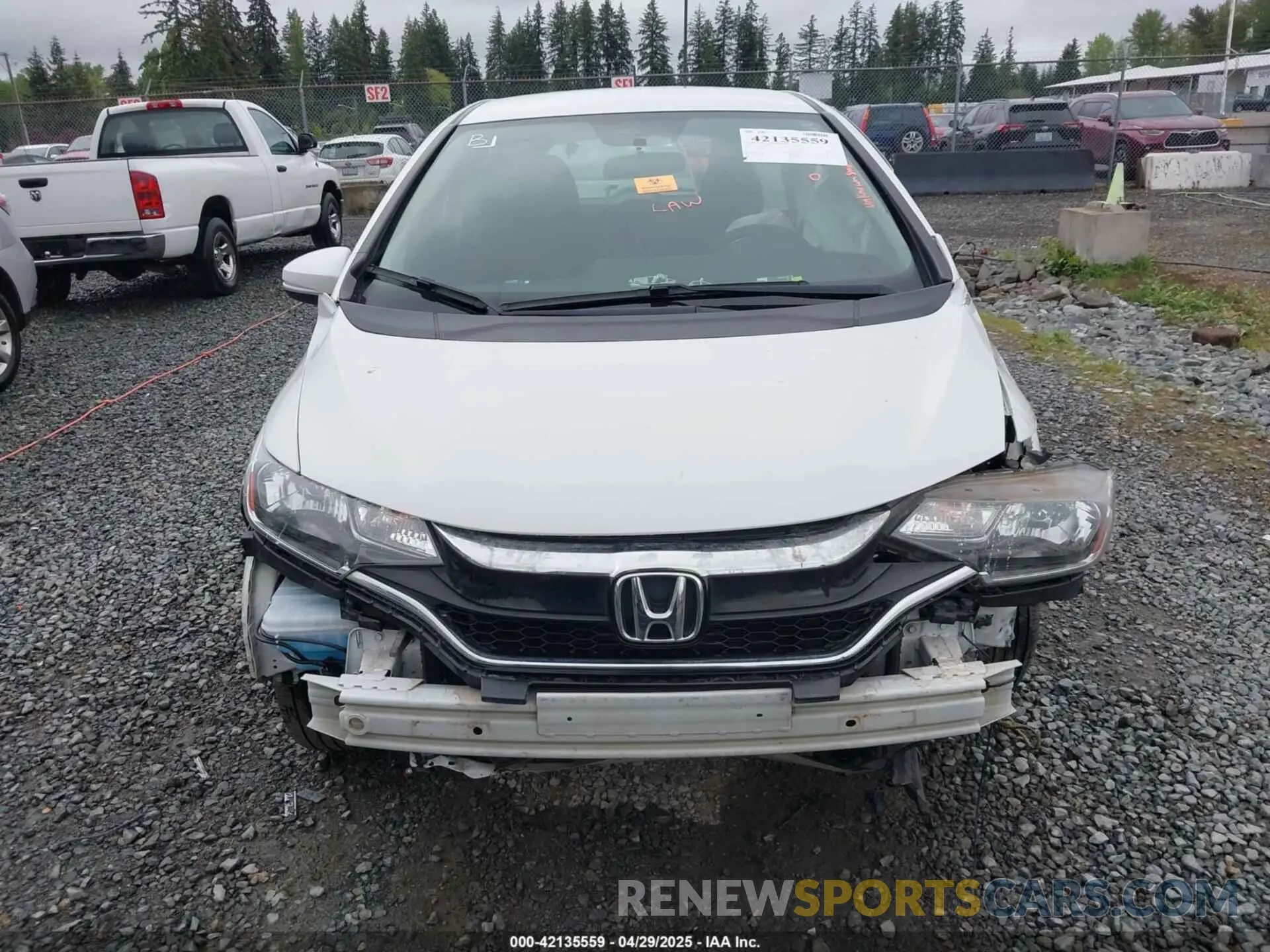 11 fotografías del automóvil dañado 3HGGK5H68LM715075 HONDA FIT 2020