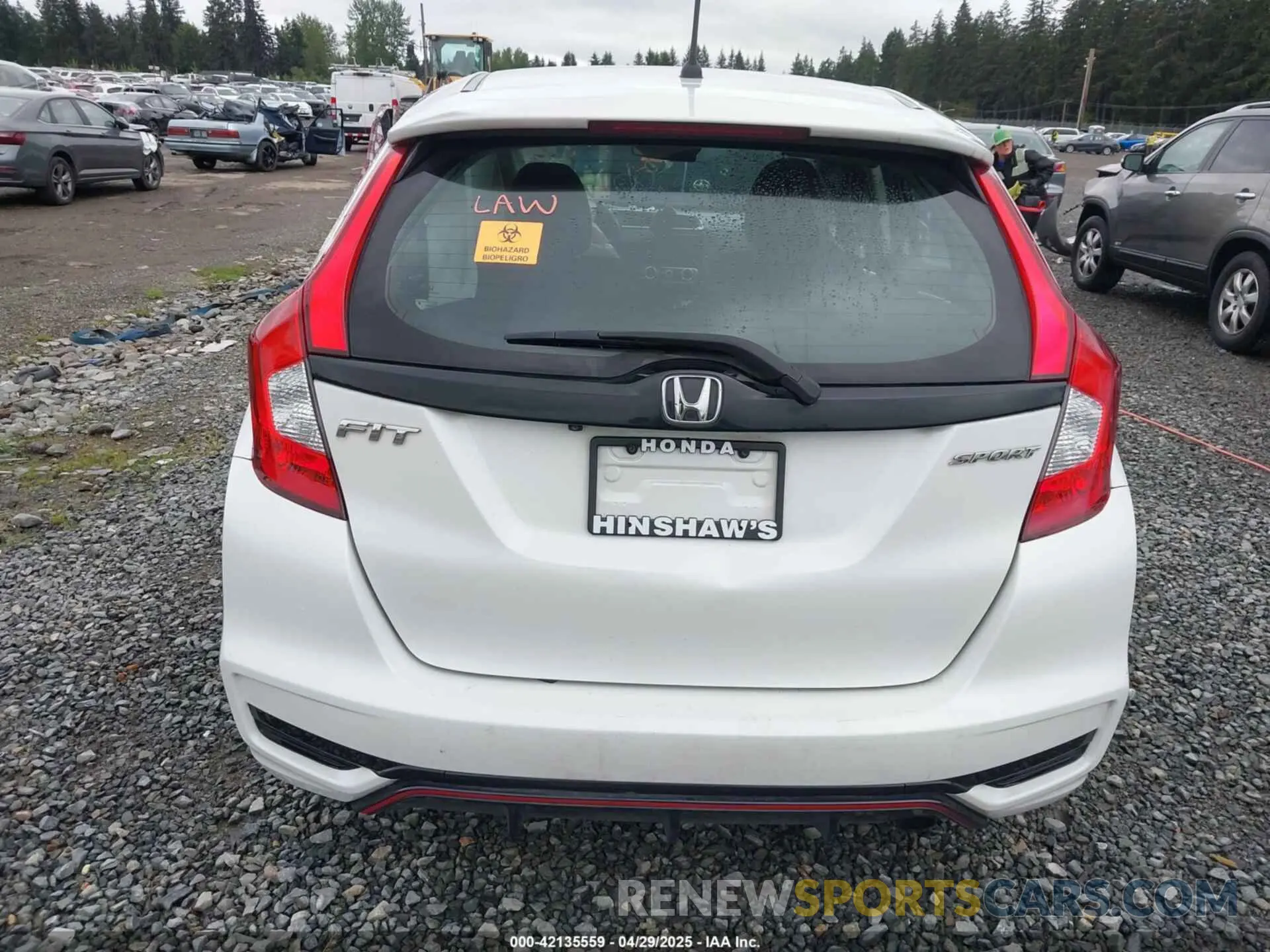 15 fotografías del automóvil dañado 3HGGK5H68LM715075 HONDA FIT 2020
