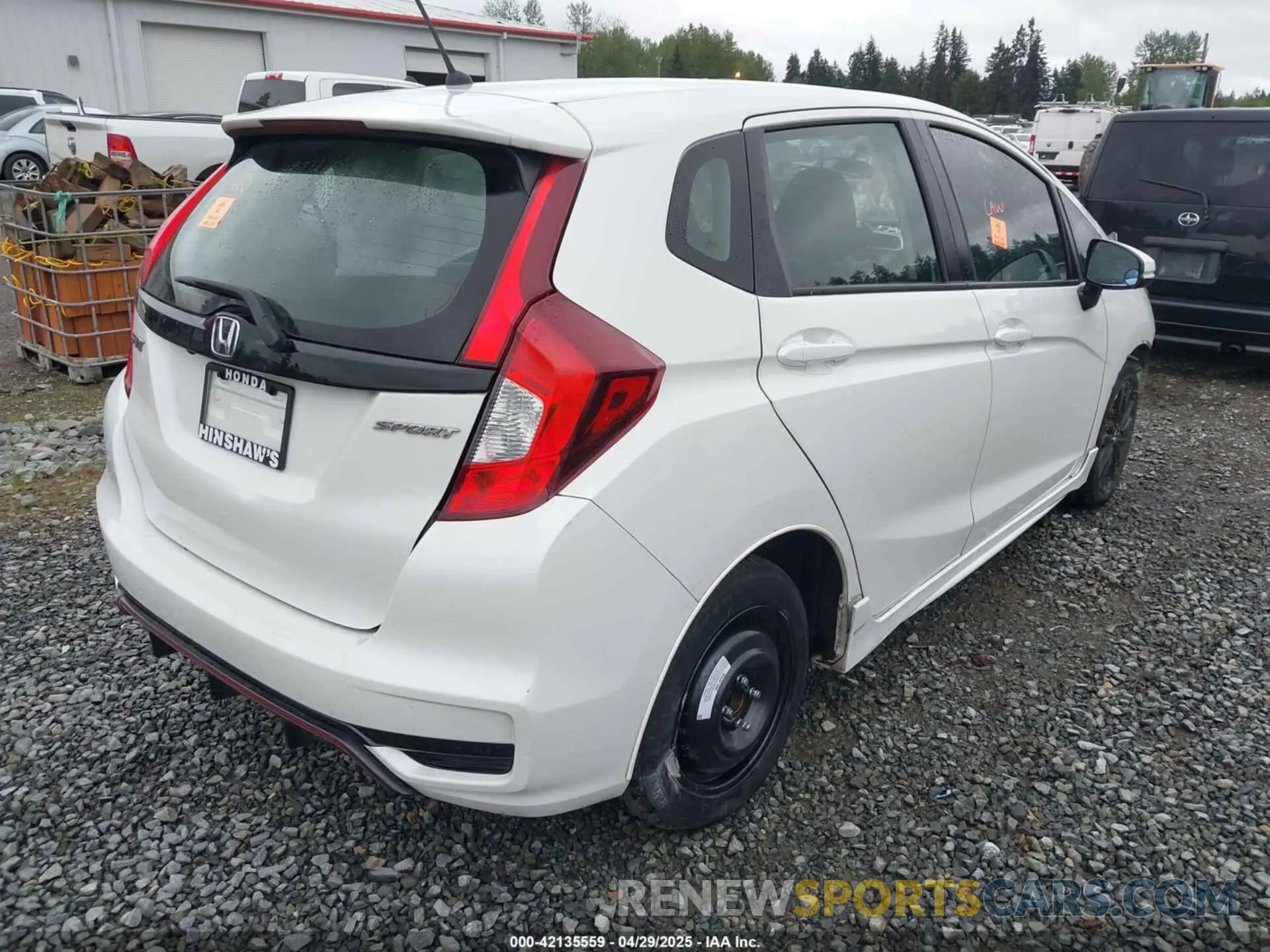 4 fotografías del automóvil dañado 3HGGK5H68LM715075 HONDA FIT 2020