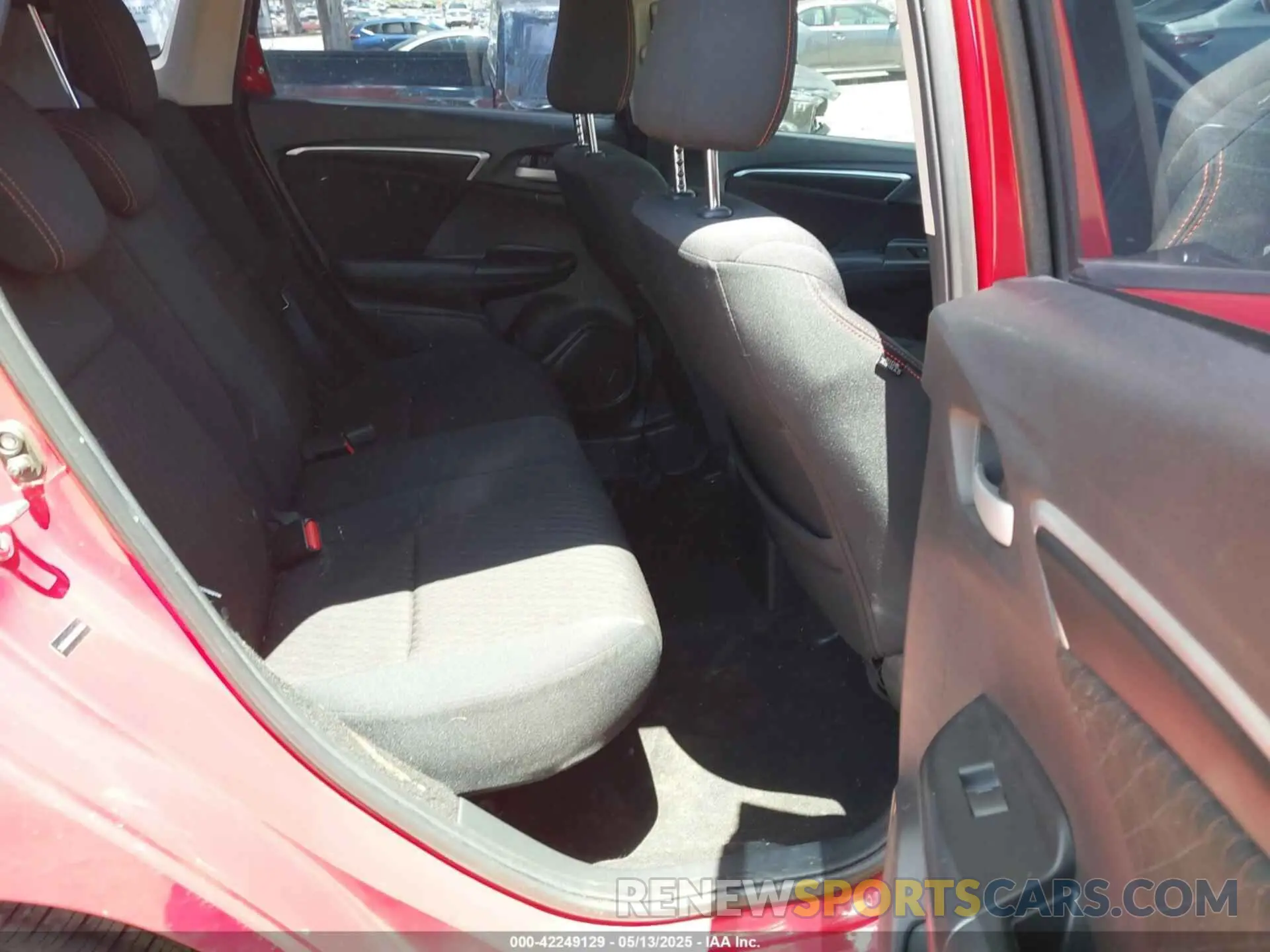 8 fotografías del automóvil dañado 3HGGK5H69LM725128 HONDA FIT 2020