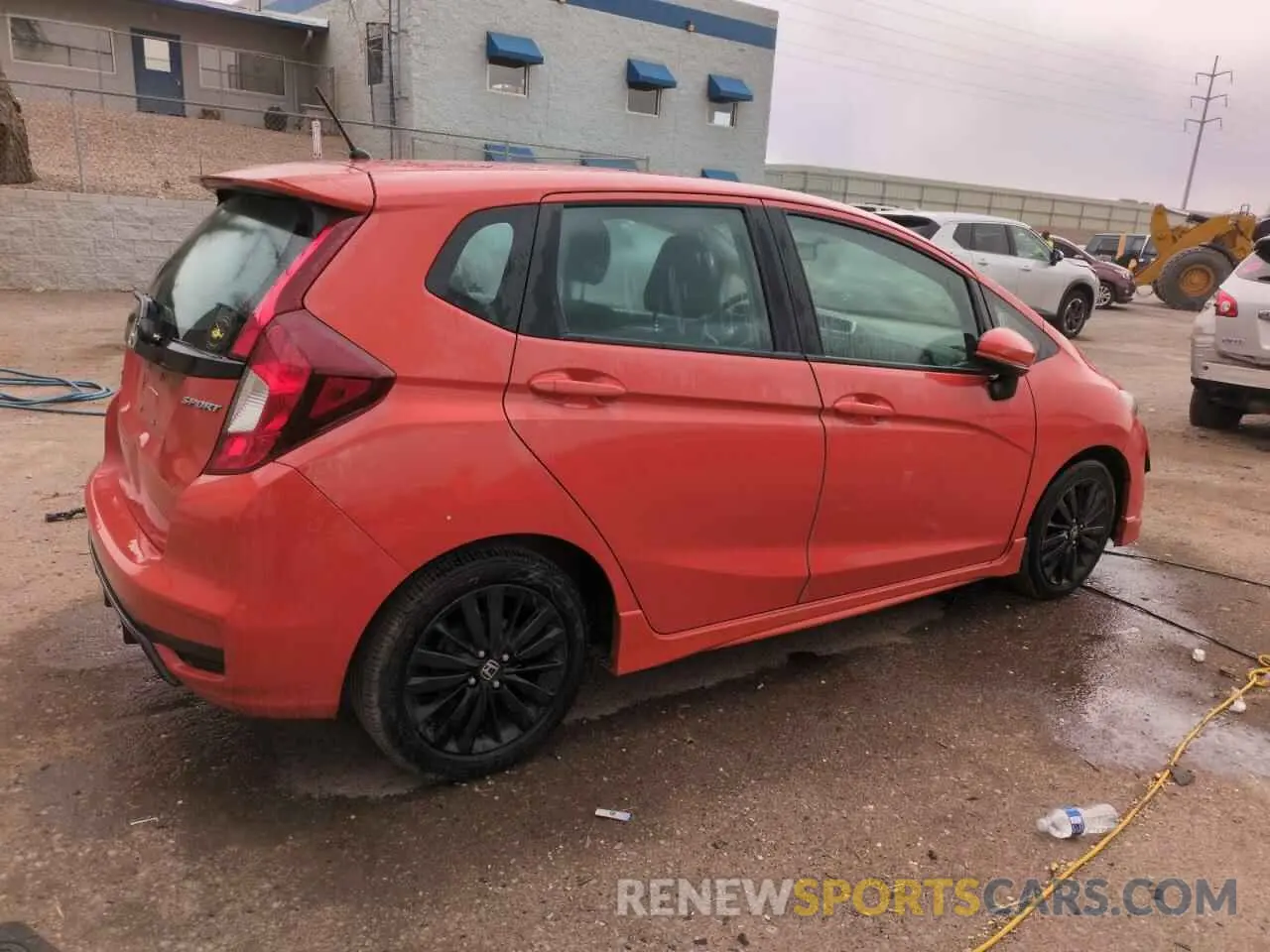 3 fotografías del automóvil dañado 3HGGK5H6XLM726840 HONDA FIT 2020