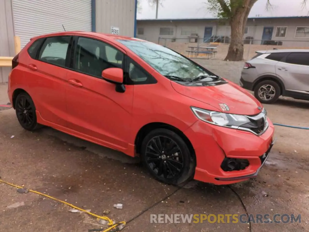 4 fotografías del automóvil dañado 3HGGK5H6XLM726840 HONDA FIT 2020